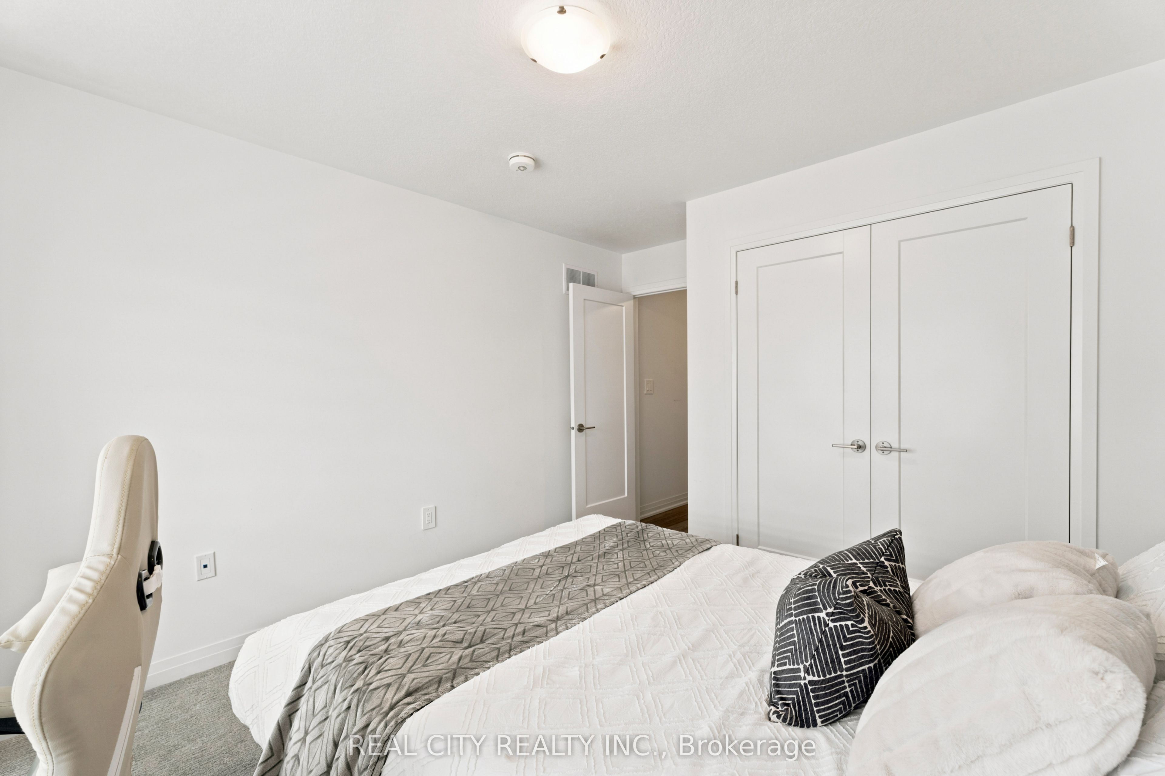 236 Rockledge Drive Property Photo 29