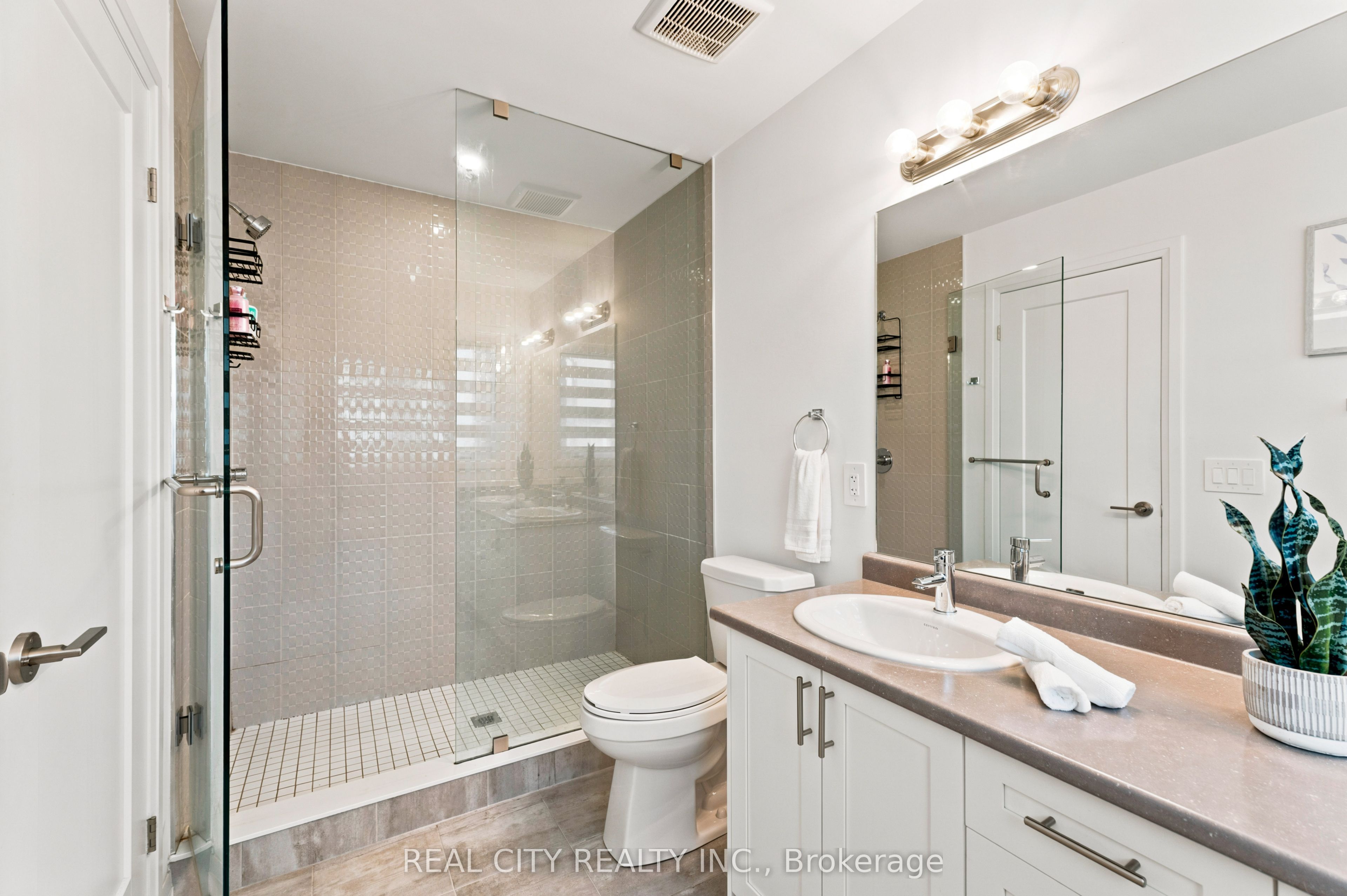 236 Rockledge Drive Property Photo 37