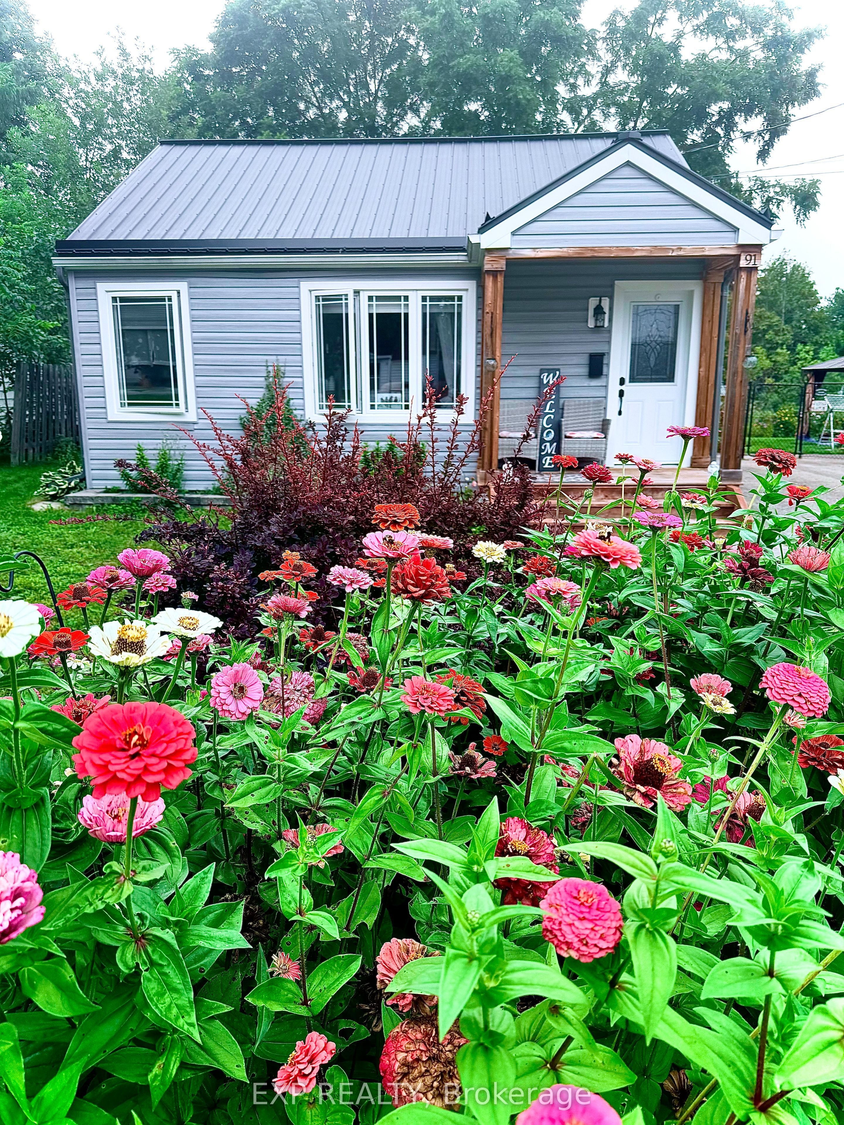 91 Beckwith Street E Property Photo 1