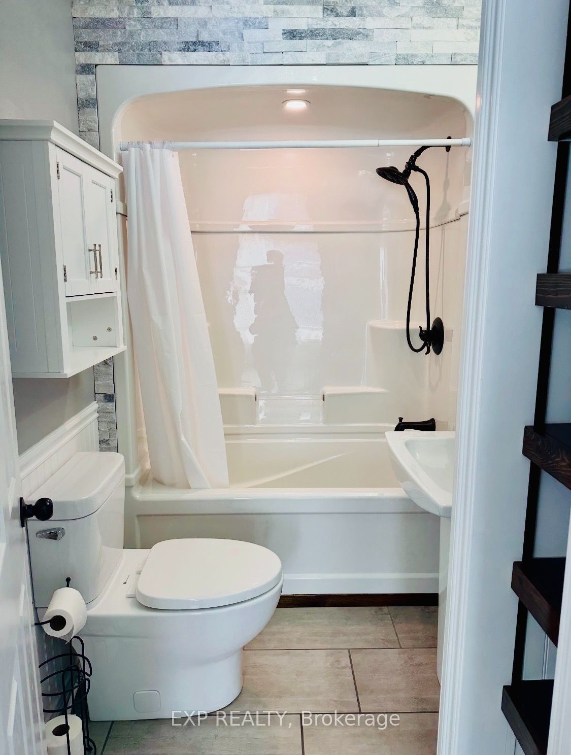 91 Beckwith Street E Property Photo 8