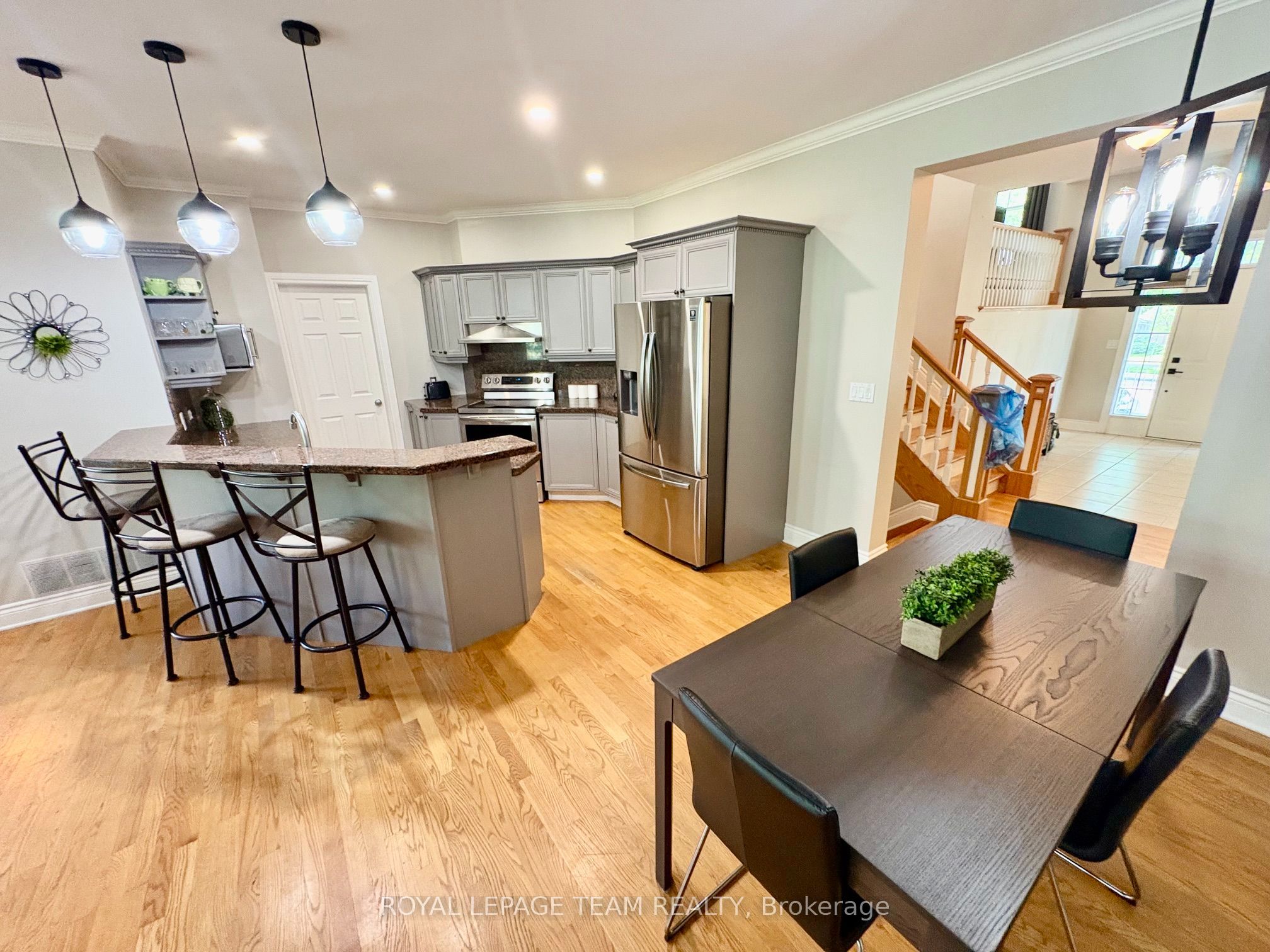 253 Berrigan Drive Property Photo 6