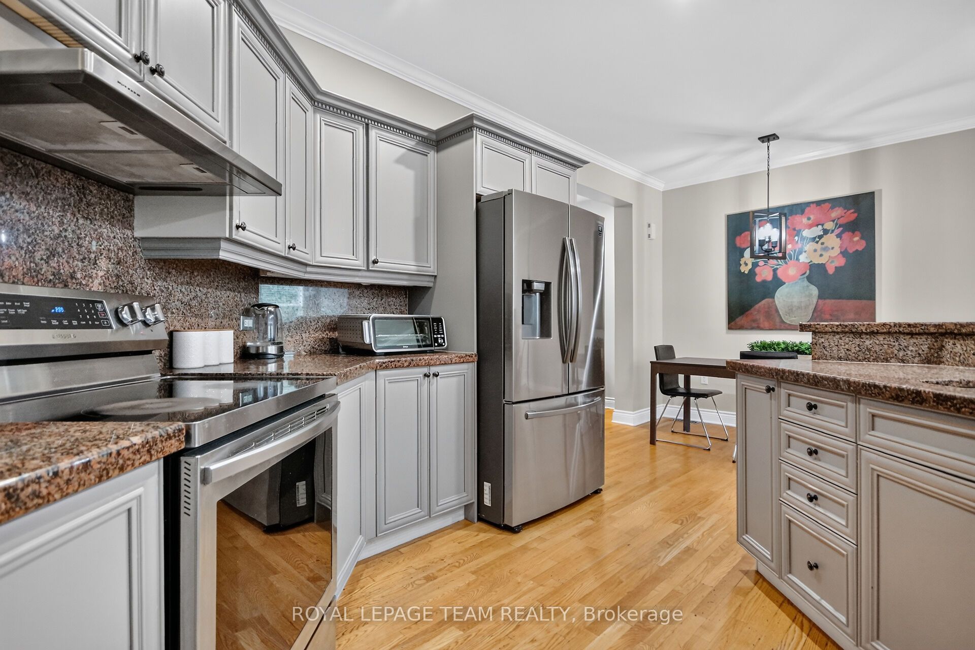 253 Berrigan Drive Property Photo 8