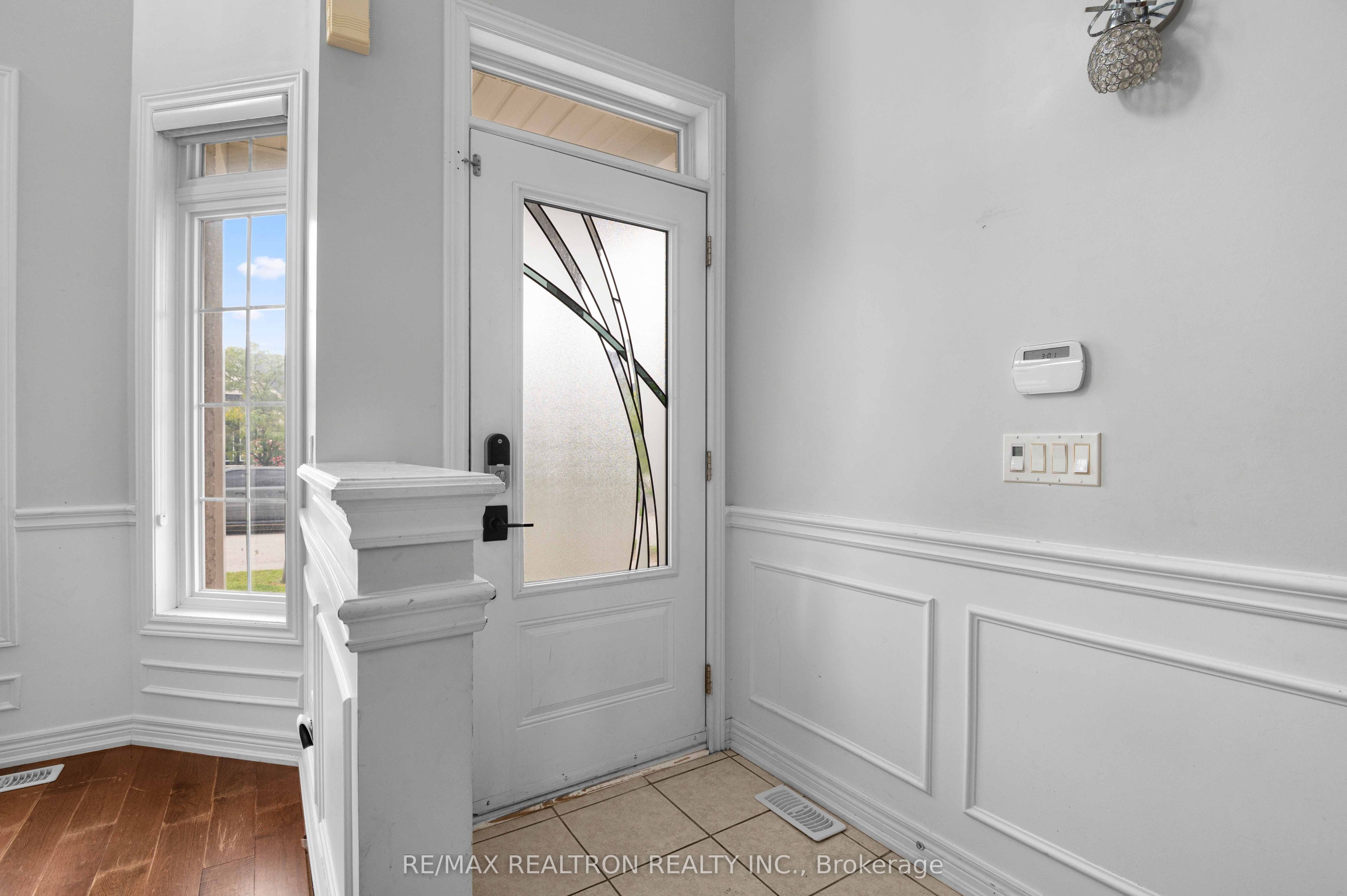 525 Brett Street Property Photo 4