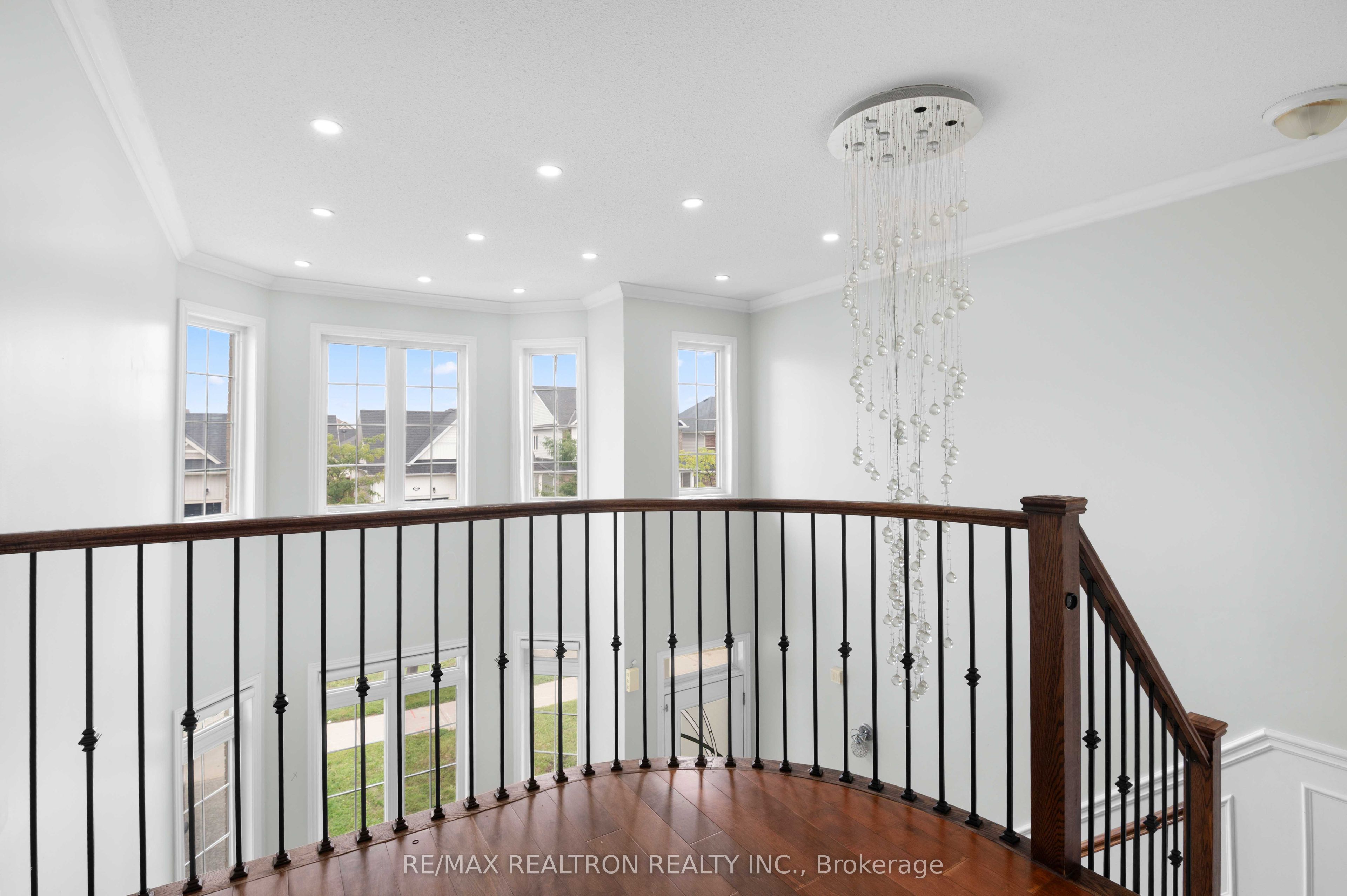 525 Brett Street Property Photo 18