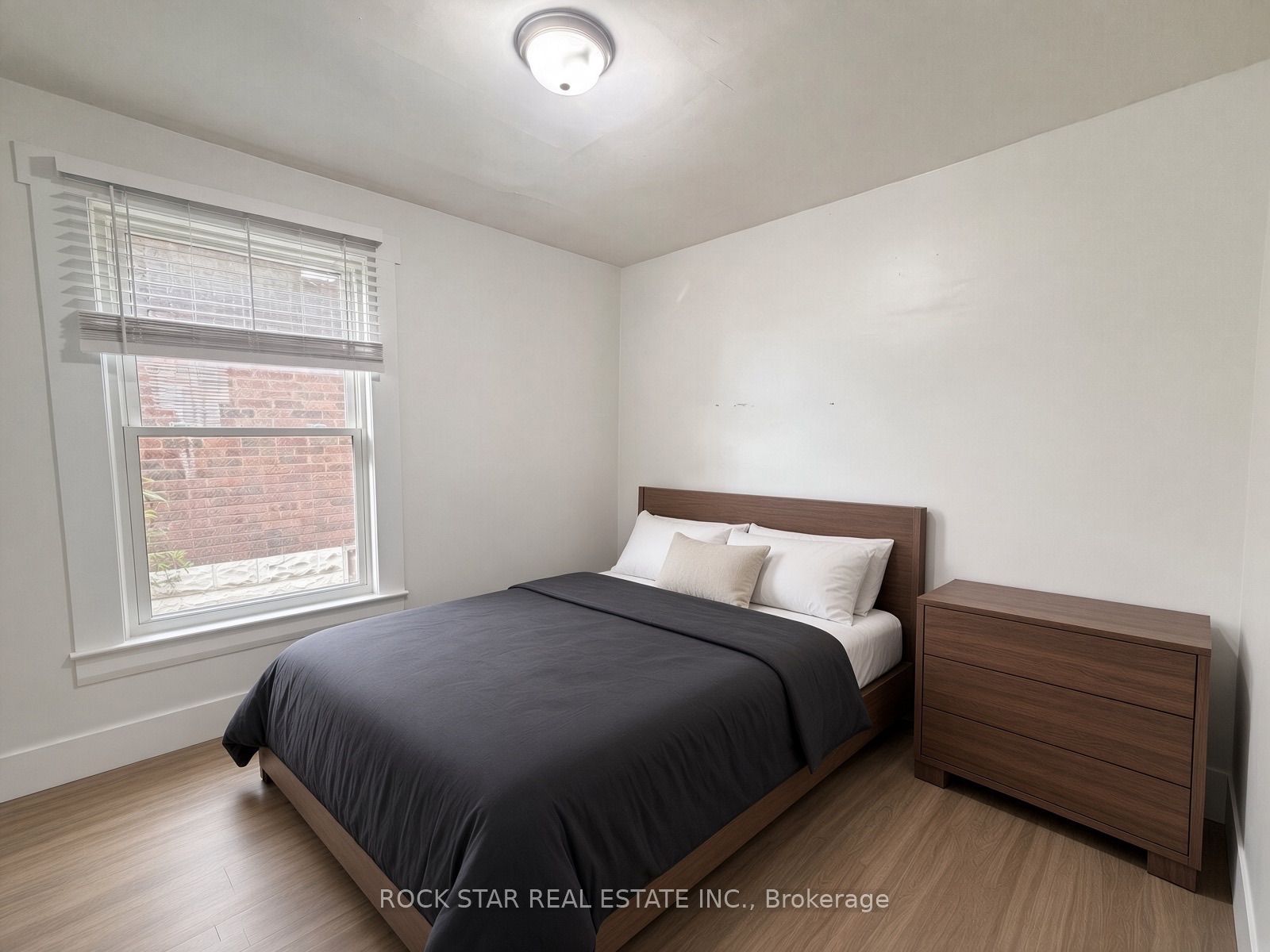 1211 Lincoln Road Property Photo 15