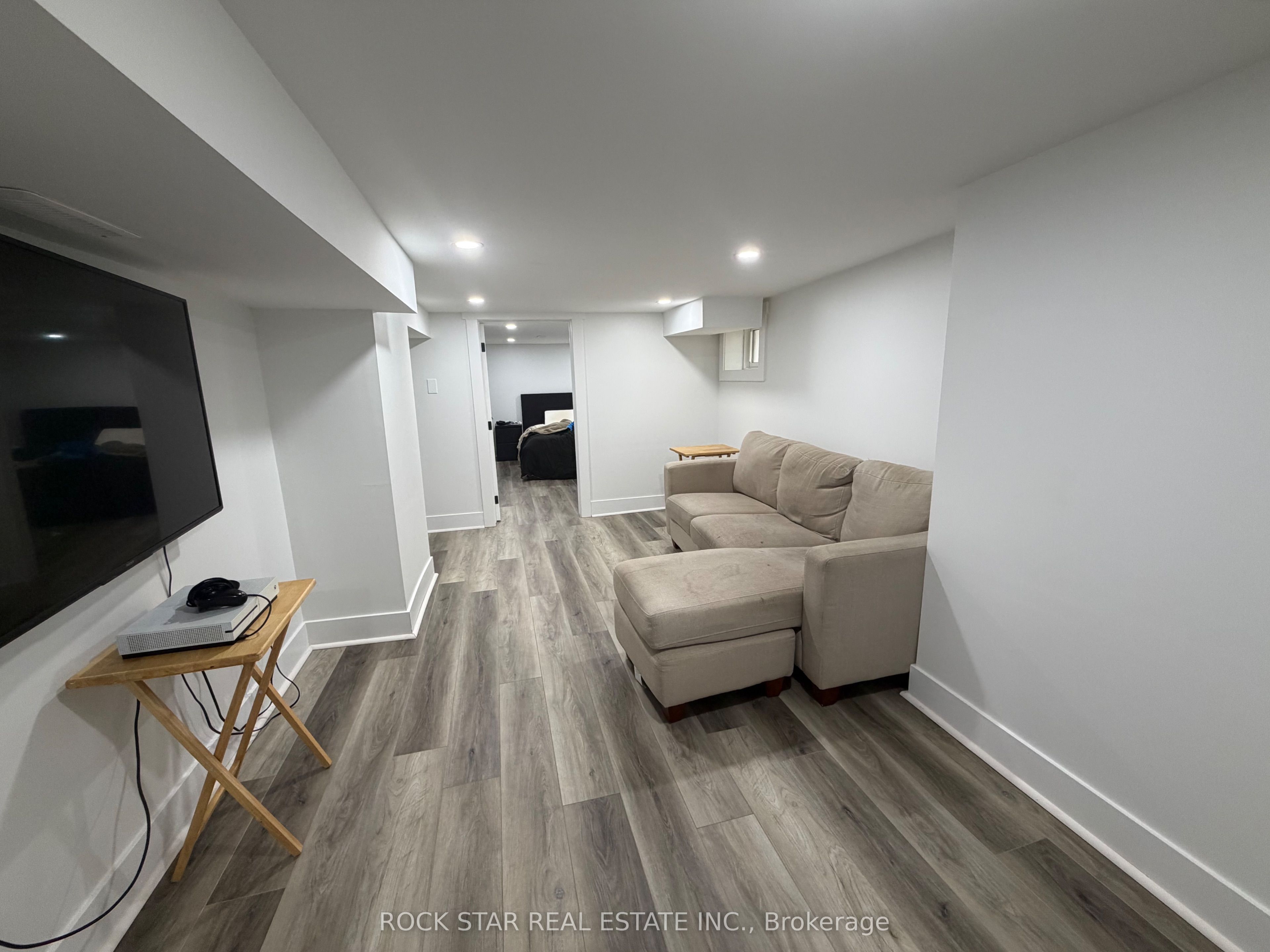 1211 Lincoln Road Property Photo 19