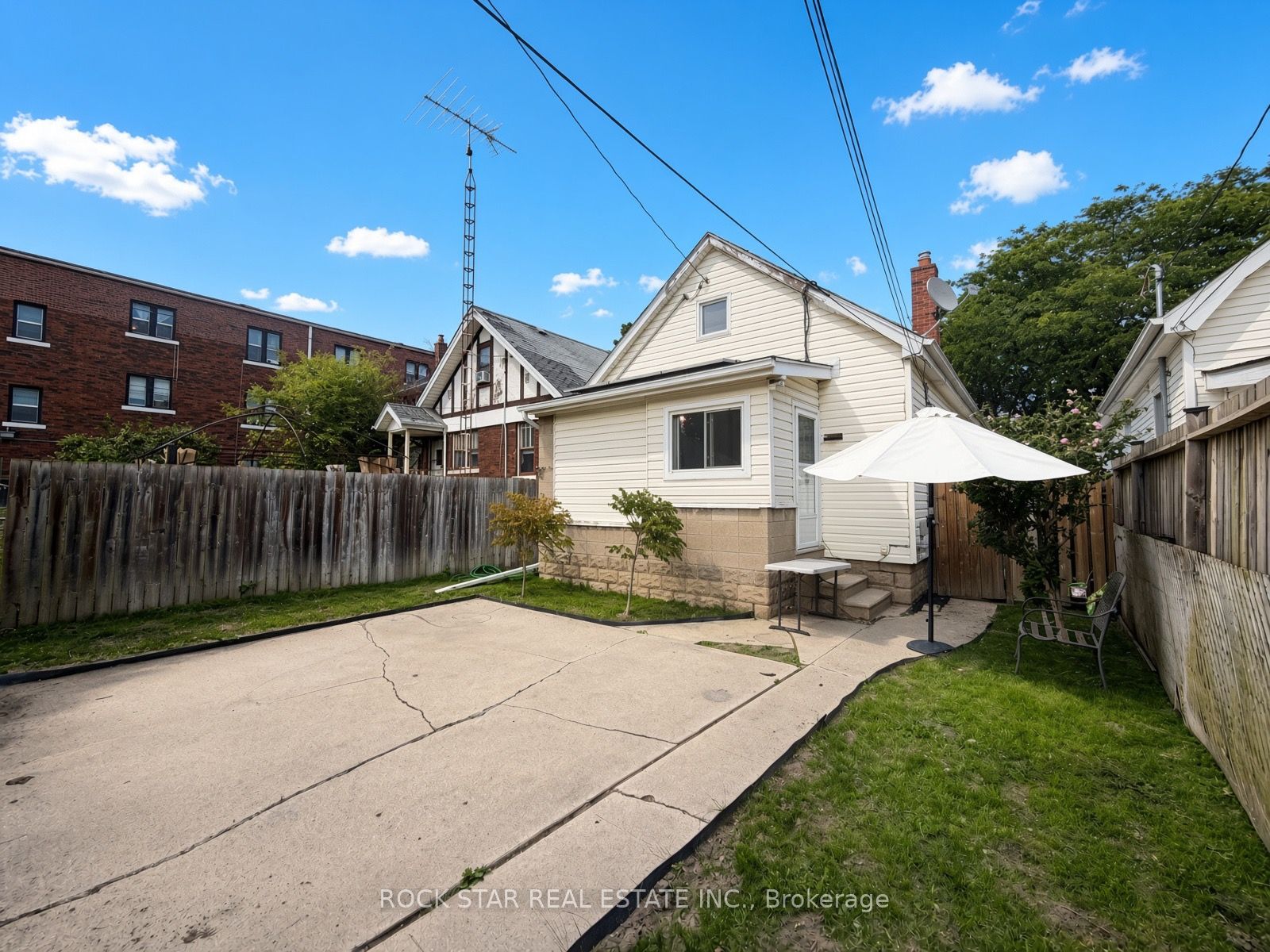 1211 Lincoln Road Property Photo 28