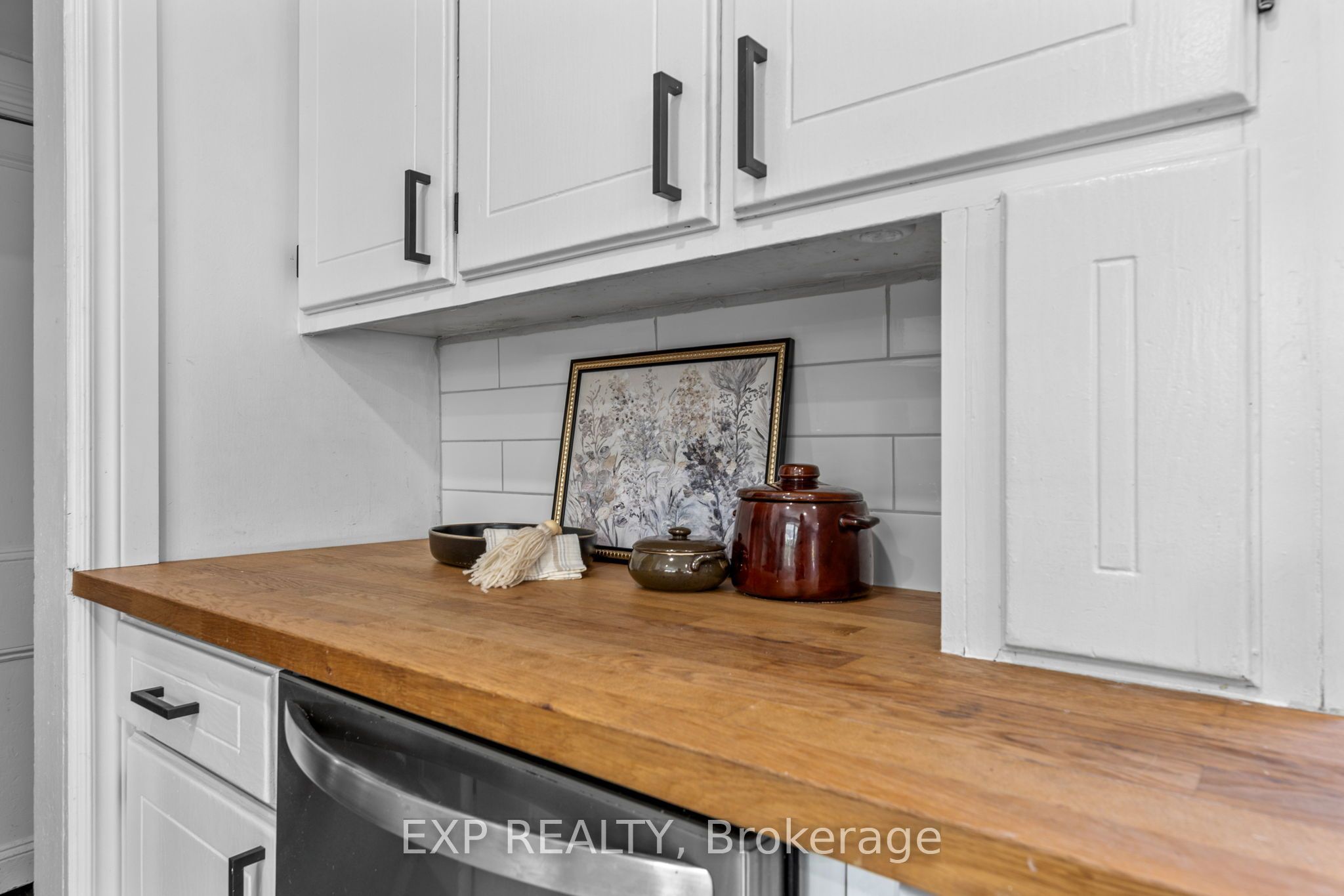3465 Mcbean Street Property Photo 19