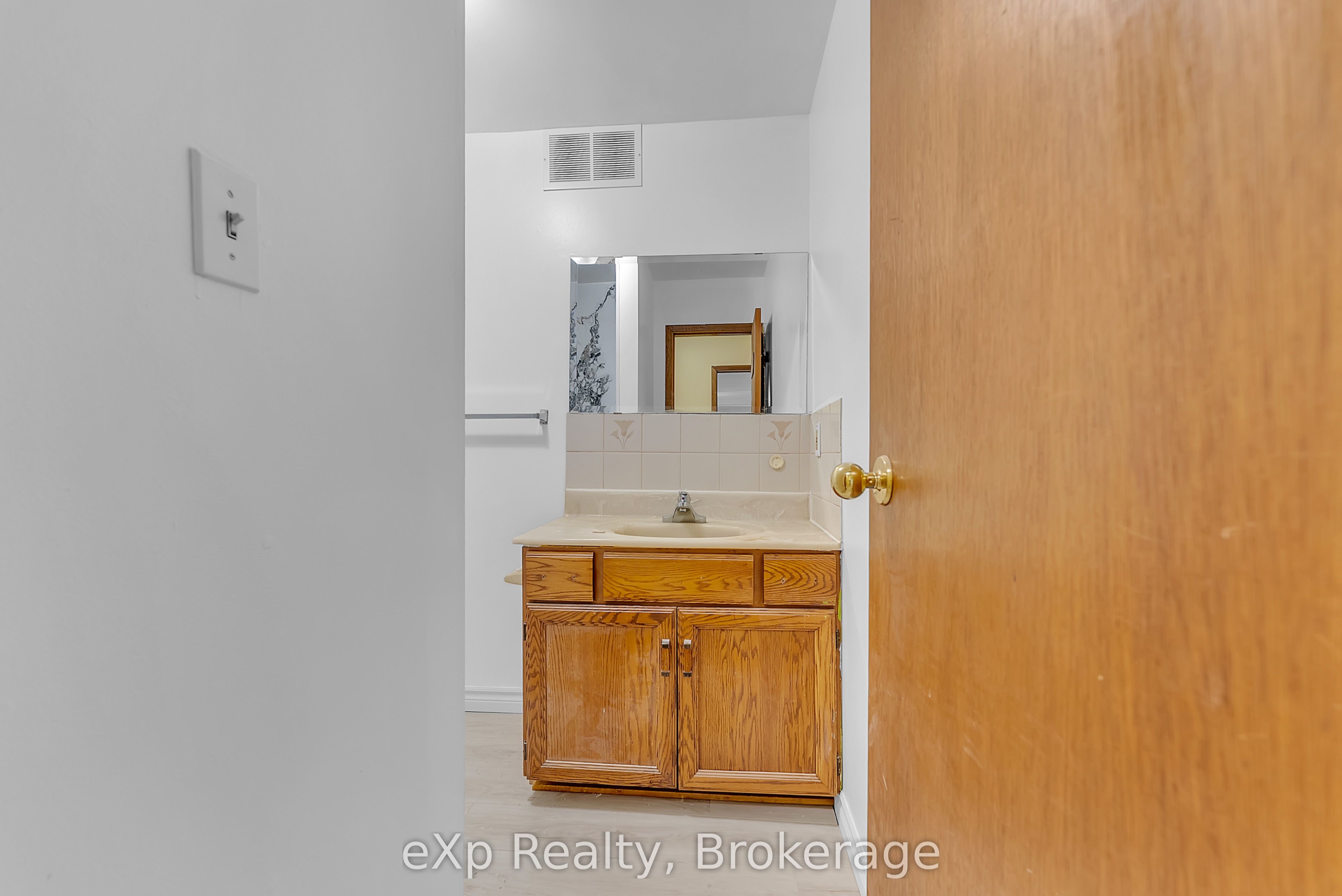 2 King Street Apt 2 Property Photo 5