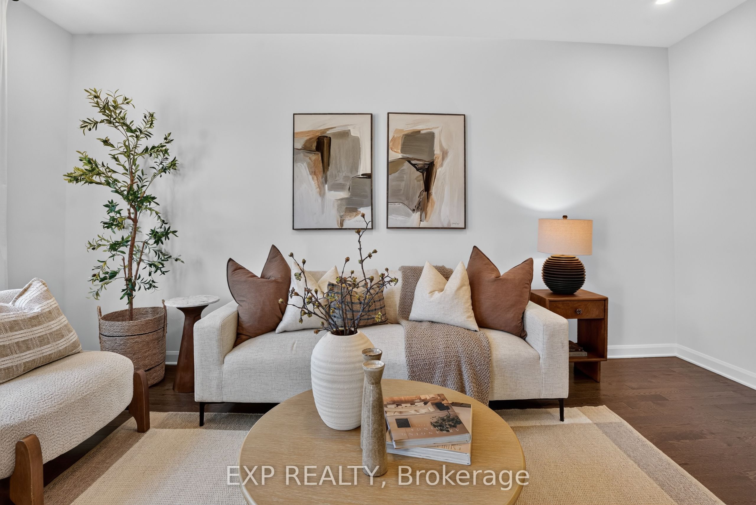 230 Shallow Pond Place Property Photo 6