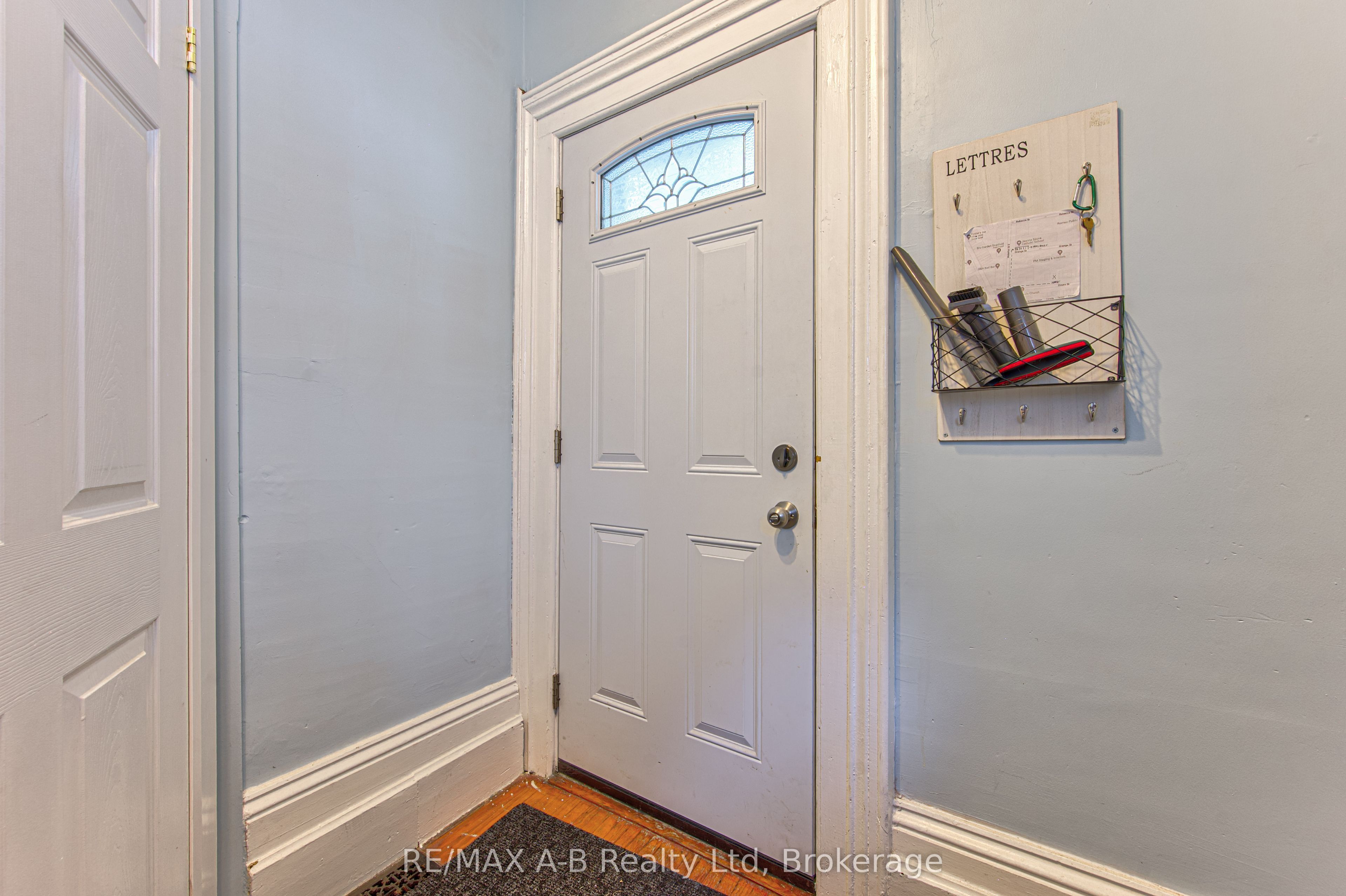 40 Douro Street Property Photo 6