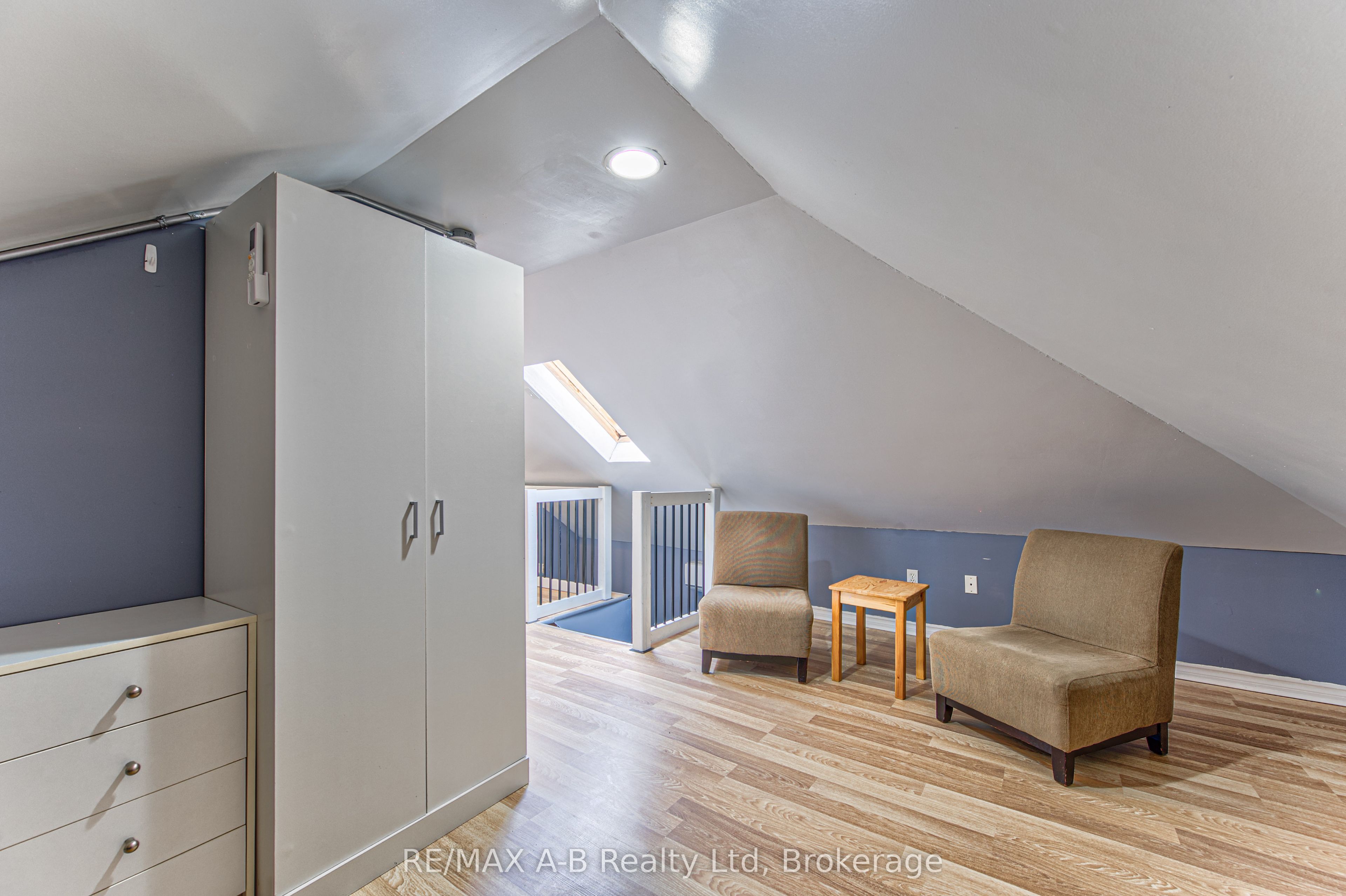 40 Douro Street Property Photo 36