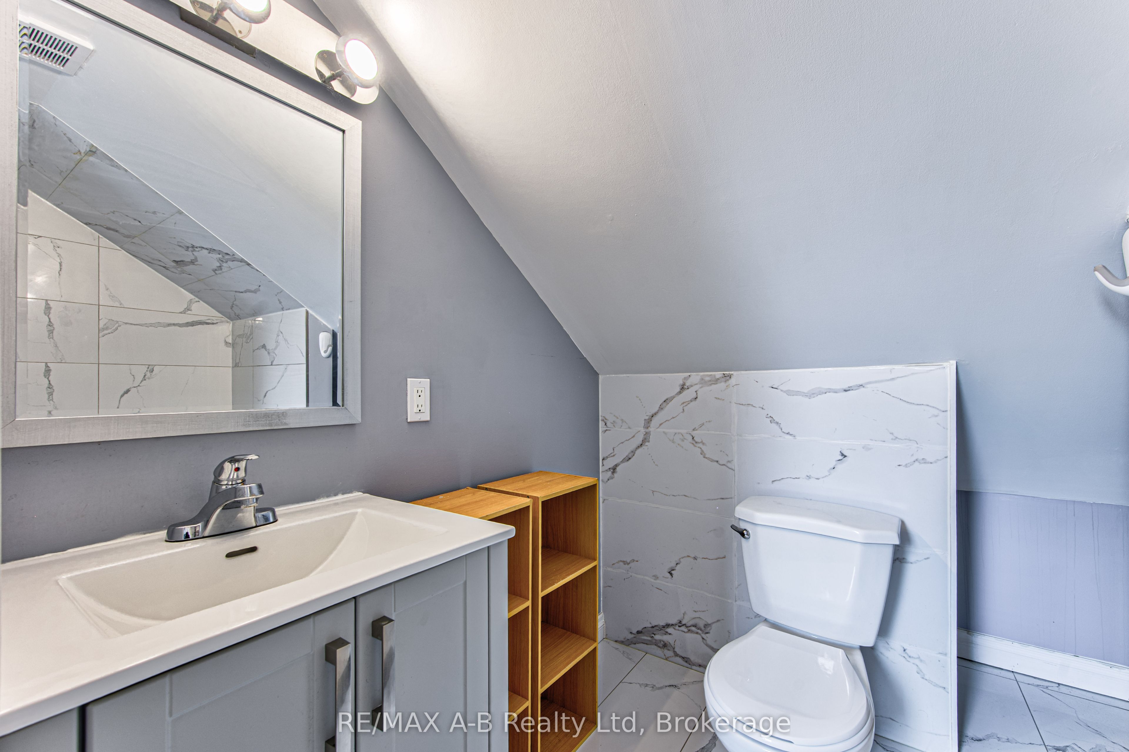 40 Douro Street Property Photo 38