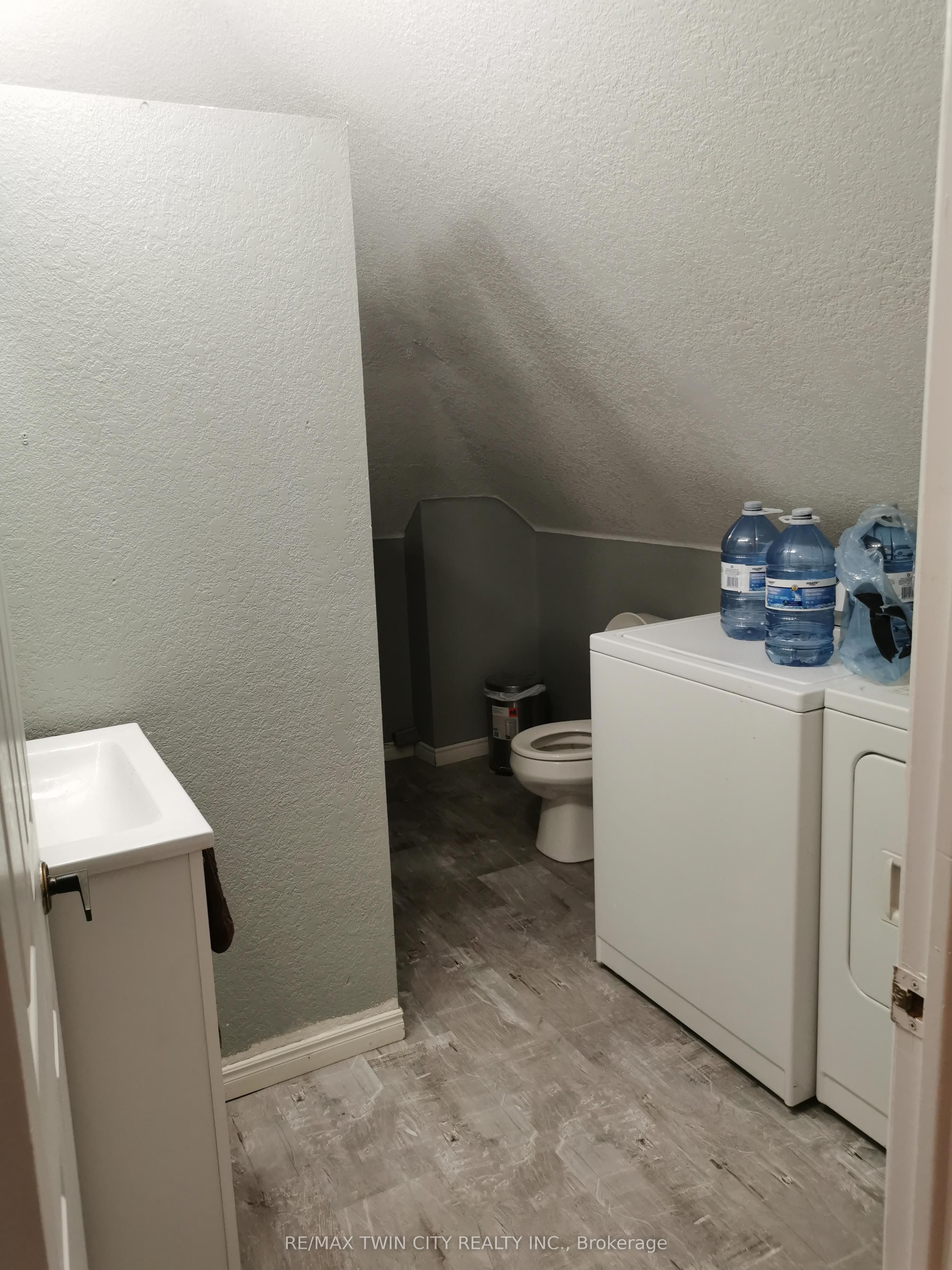 114 Church Street Property Photo 34