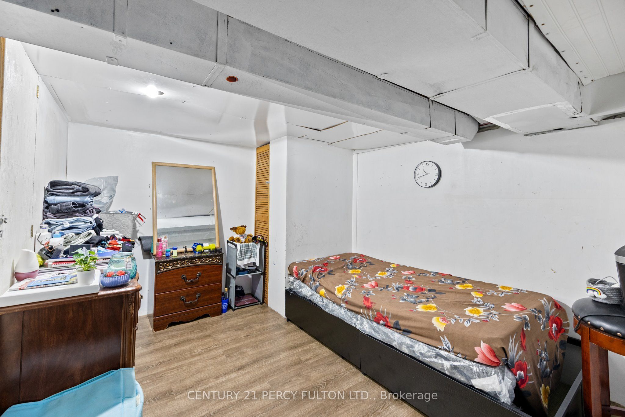 1259 Cataraqui Street Property Photo 12