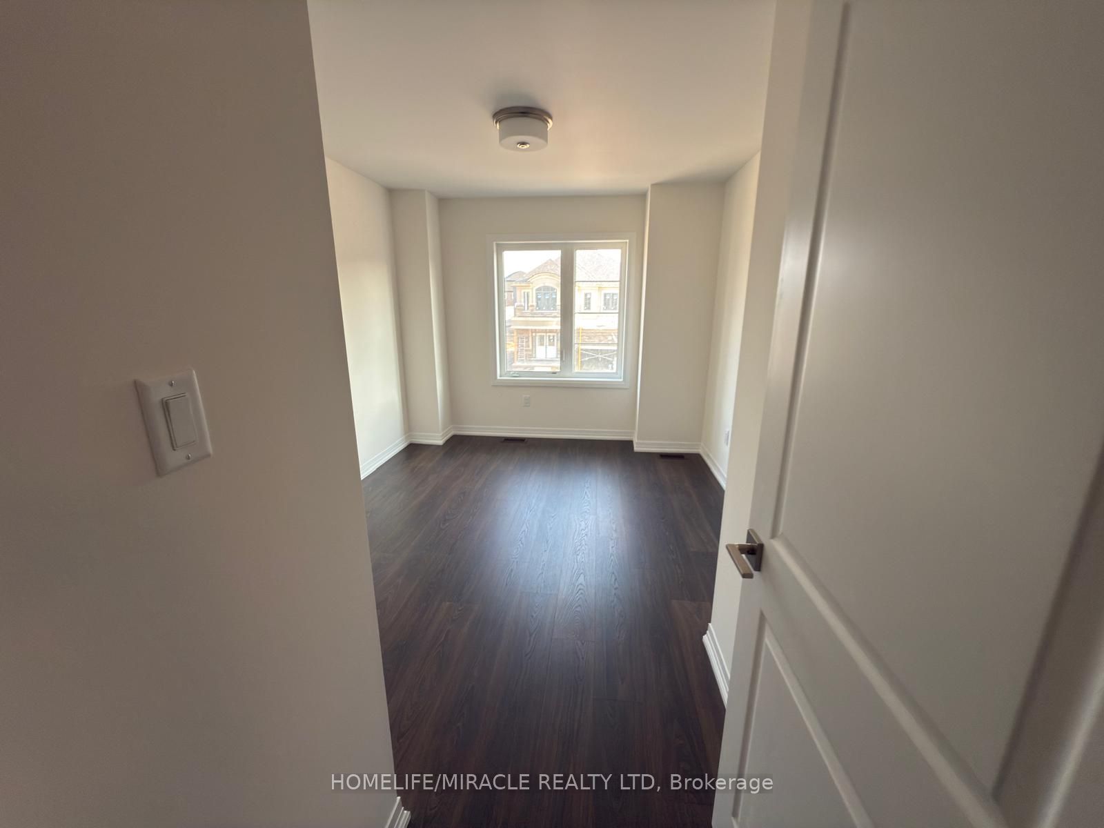 82 Mckernan Avenue Property Photo 28