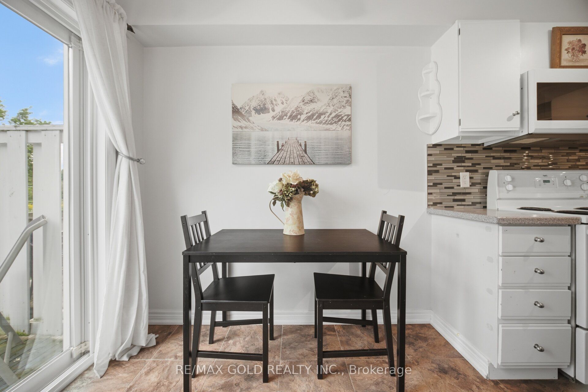 65 Scott Street 12 Property Photo 16