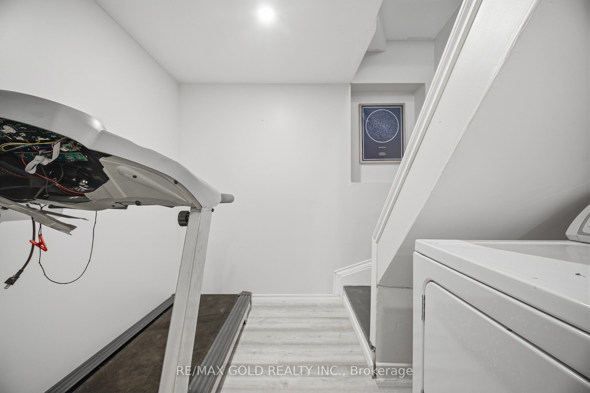 65 Scott Street 12 Property Photo 29