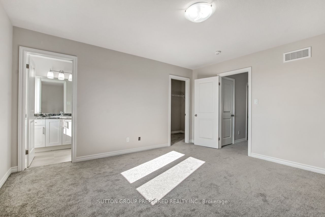 371 Kennington Way Property Photo 23