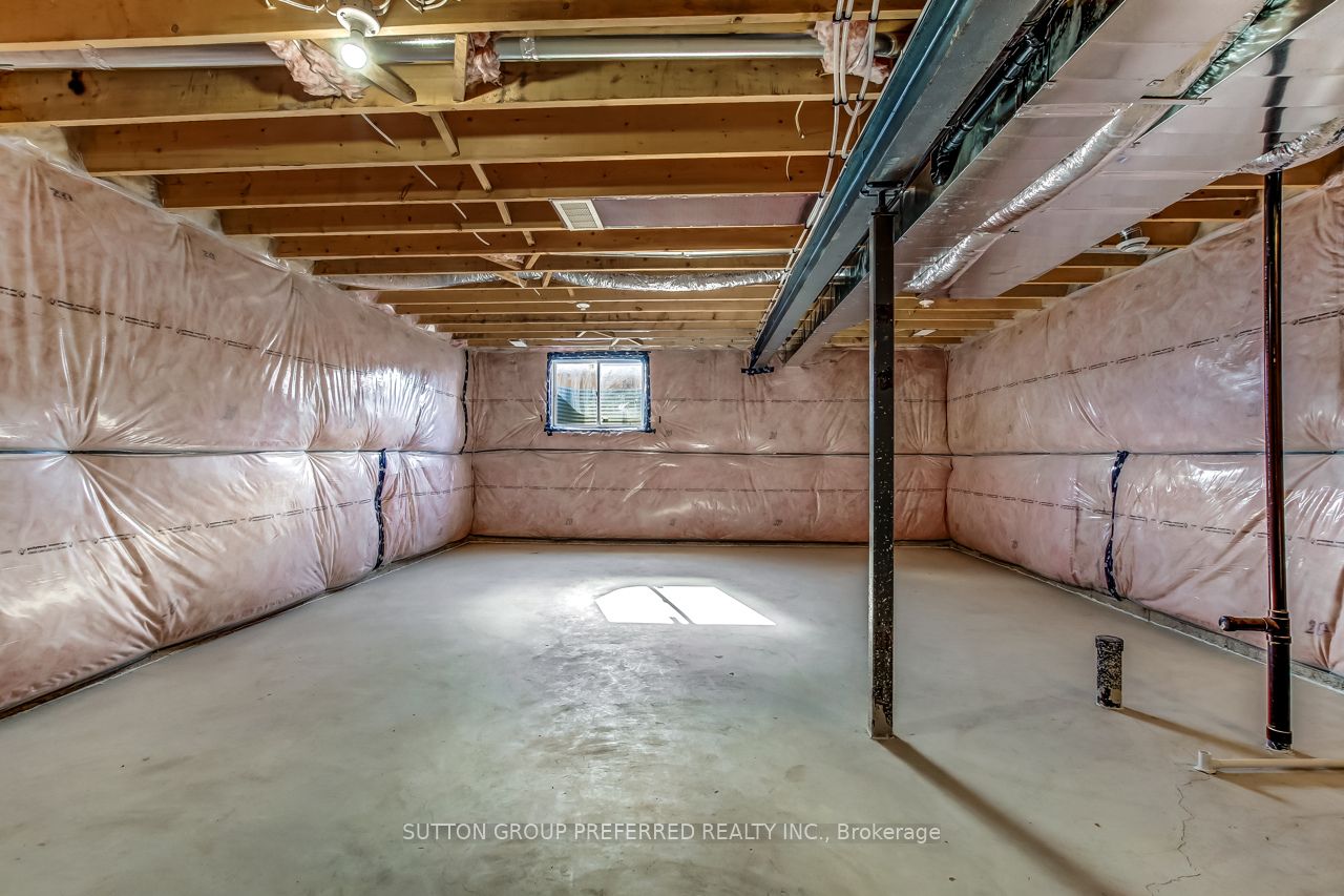 371 Kennington Way Property Photo 25