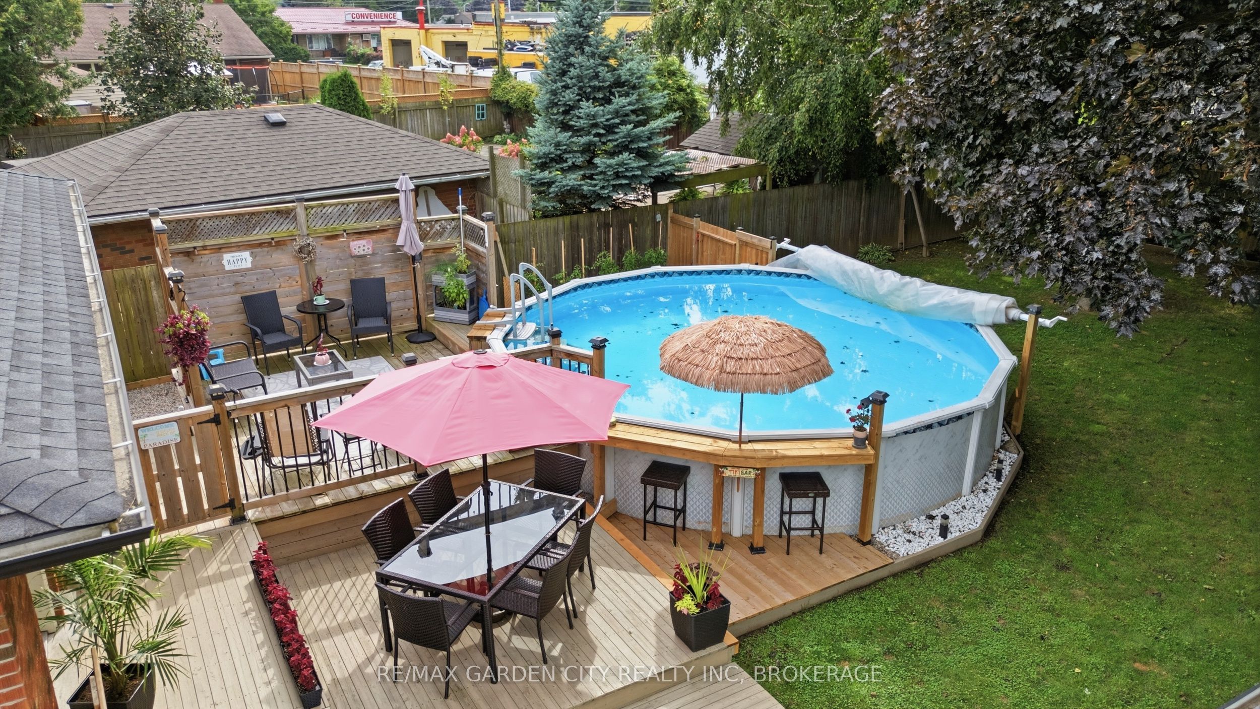4993 Rendall Crescent Property Photo 40