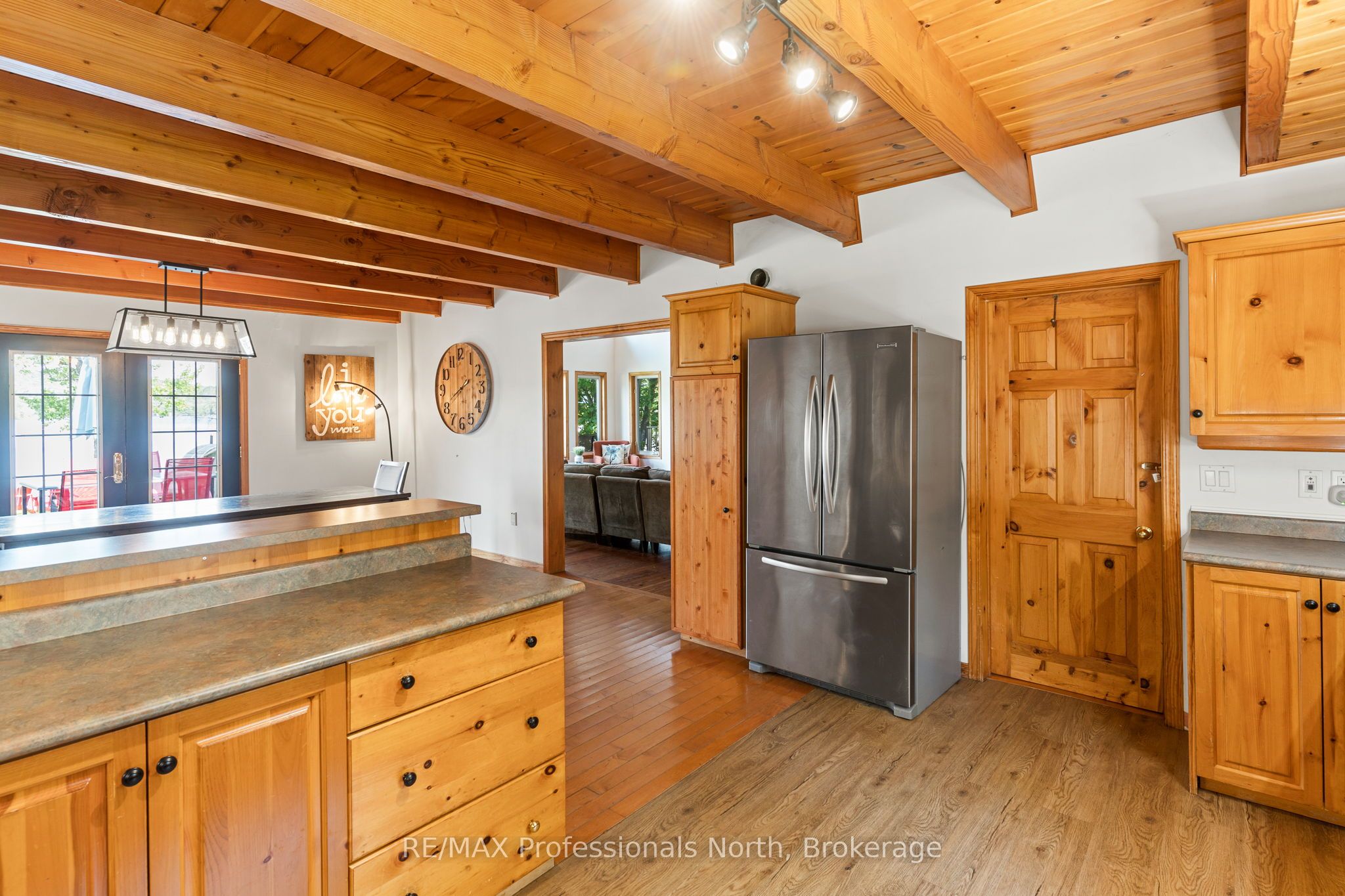 17102 Highway 35 Property Photo 12