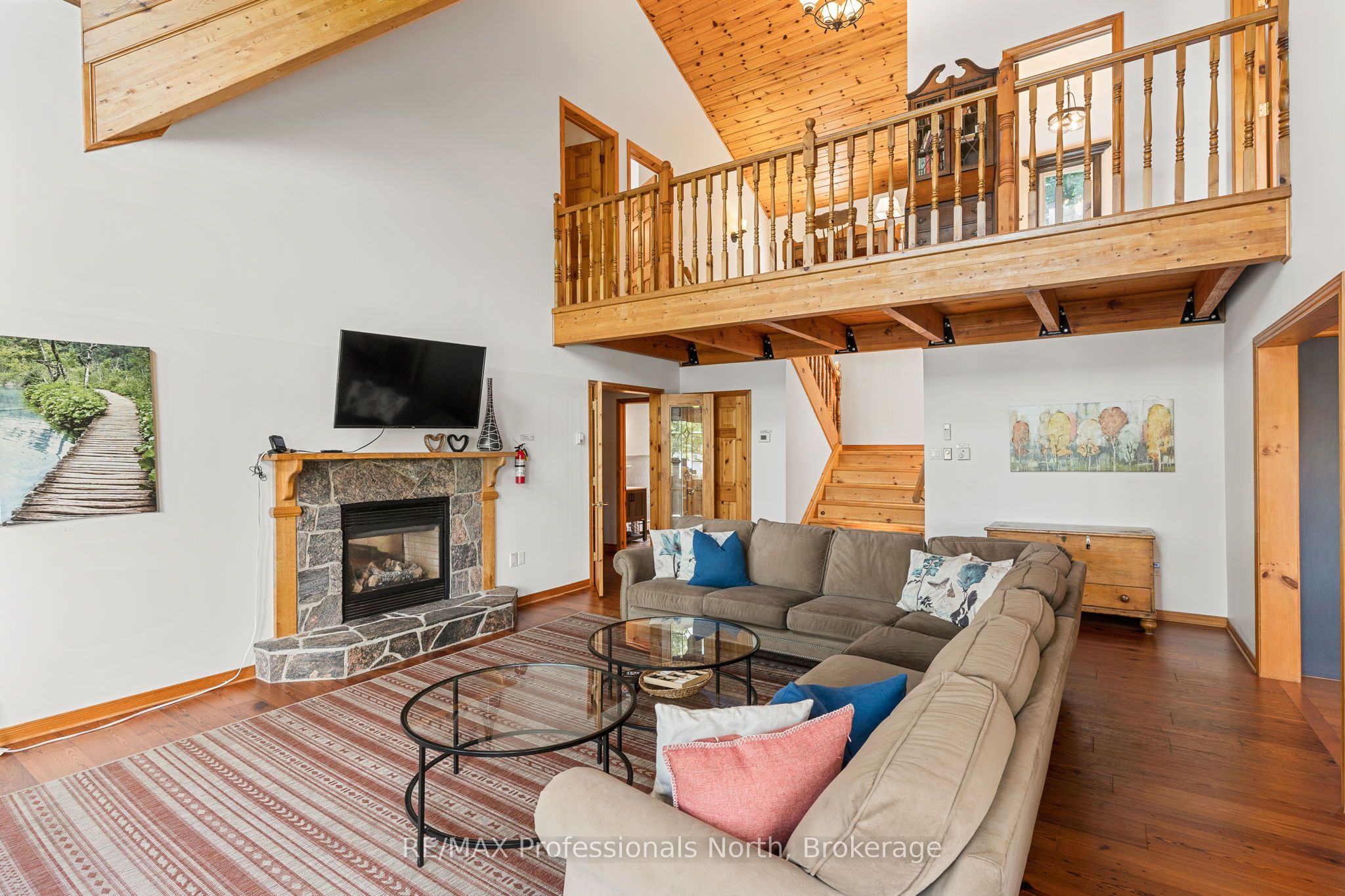 17102 Highway 35 Property Photo 18