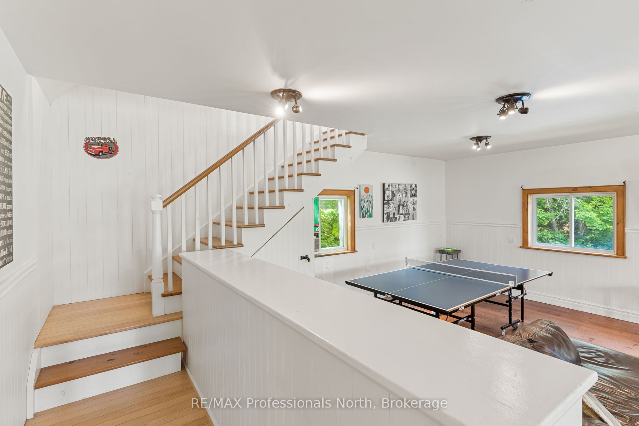 17102 Highway 35 Property Photo 32