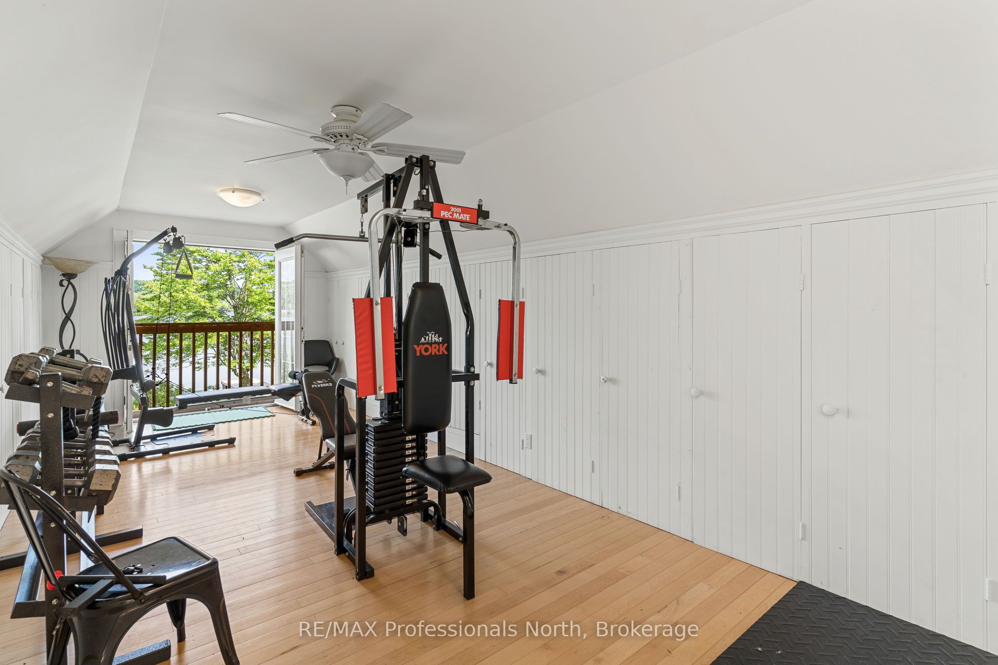 17102 Highway 35 Property Photo 33
