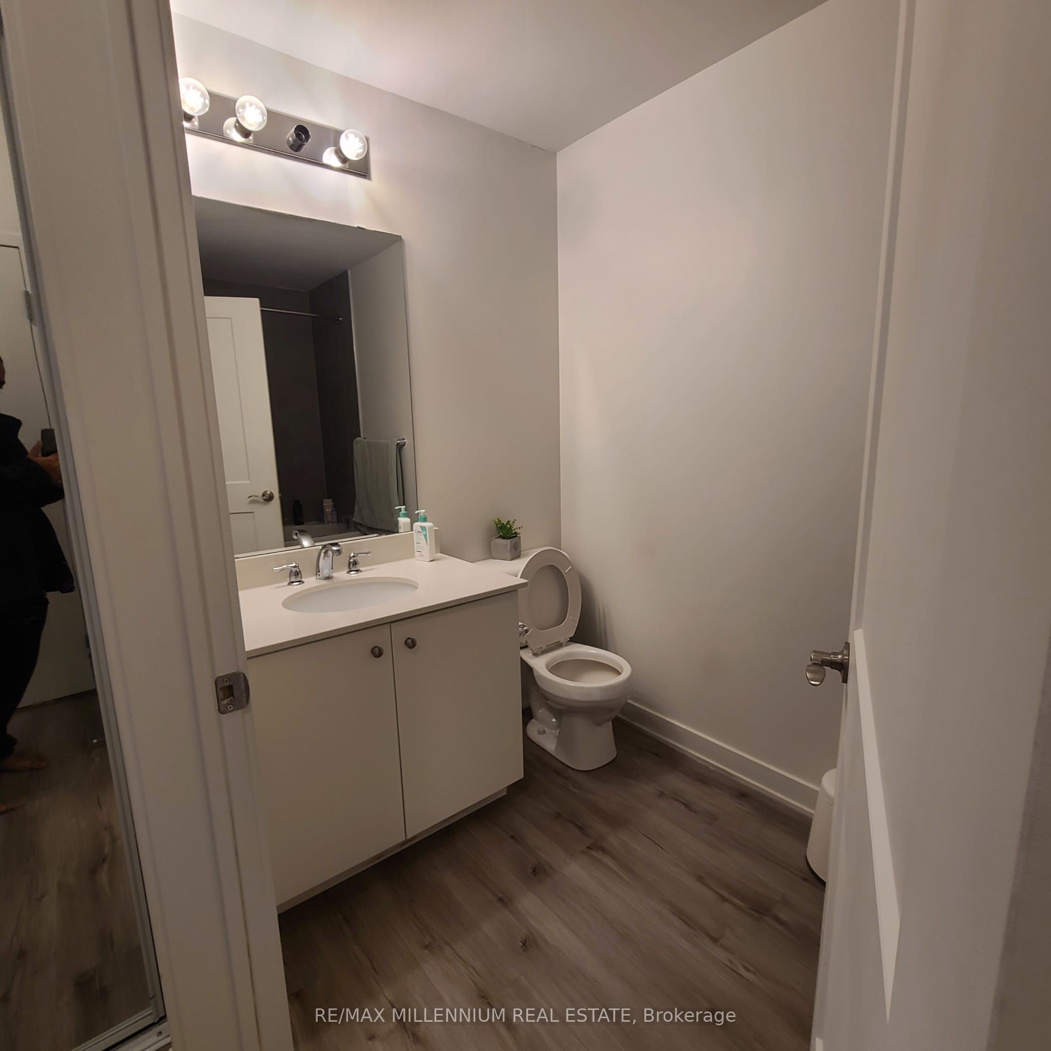 110 Fergus Avenue 130 Property Photo 20