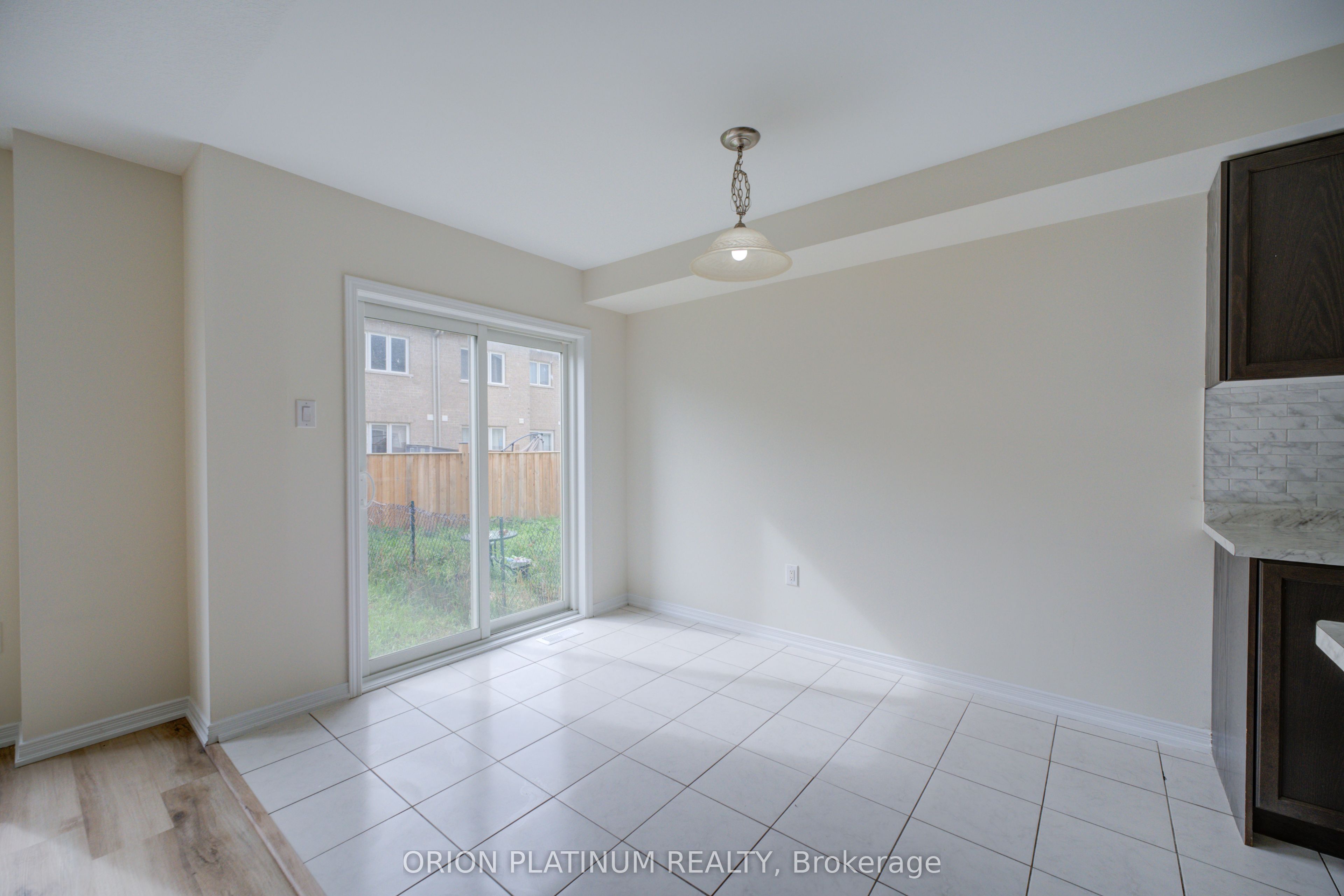 140 Munro Circle Property Photo 12