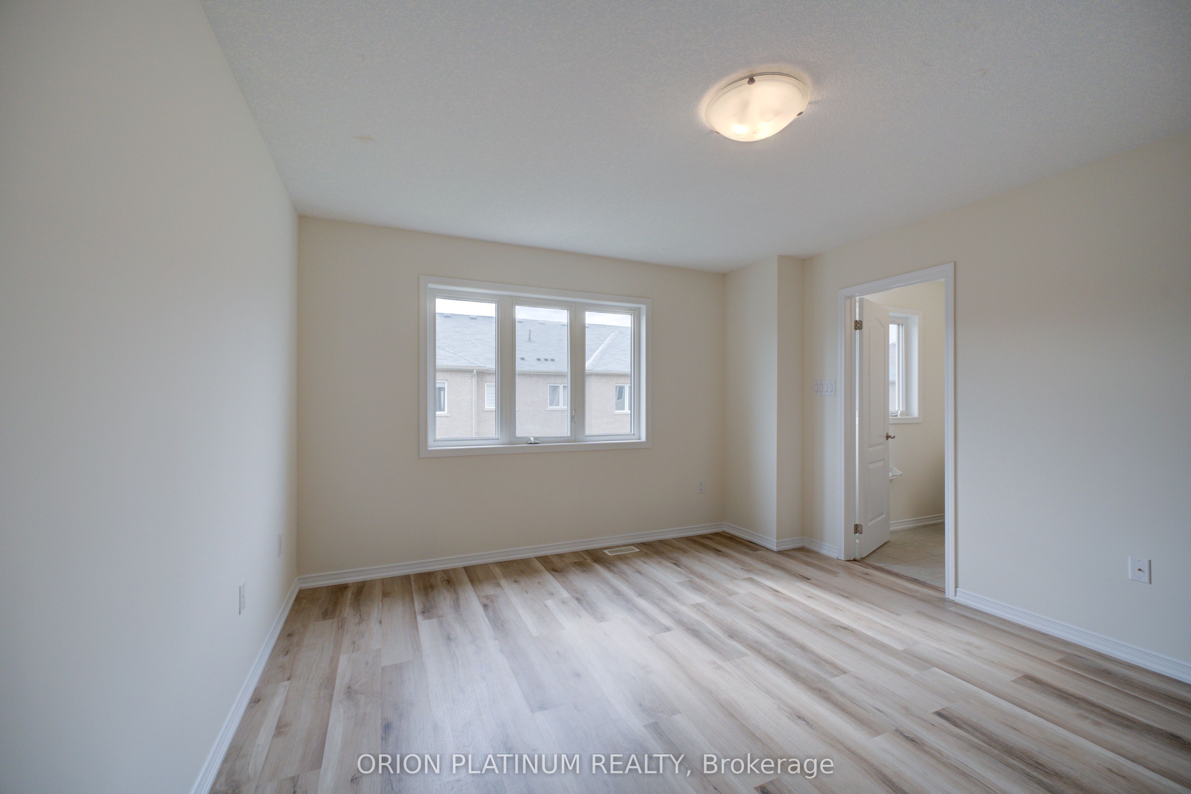140 Munro Circle Property Photo 18
