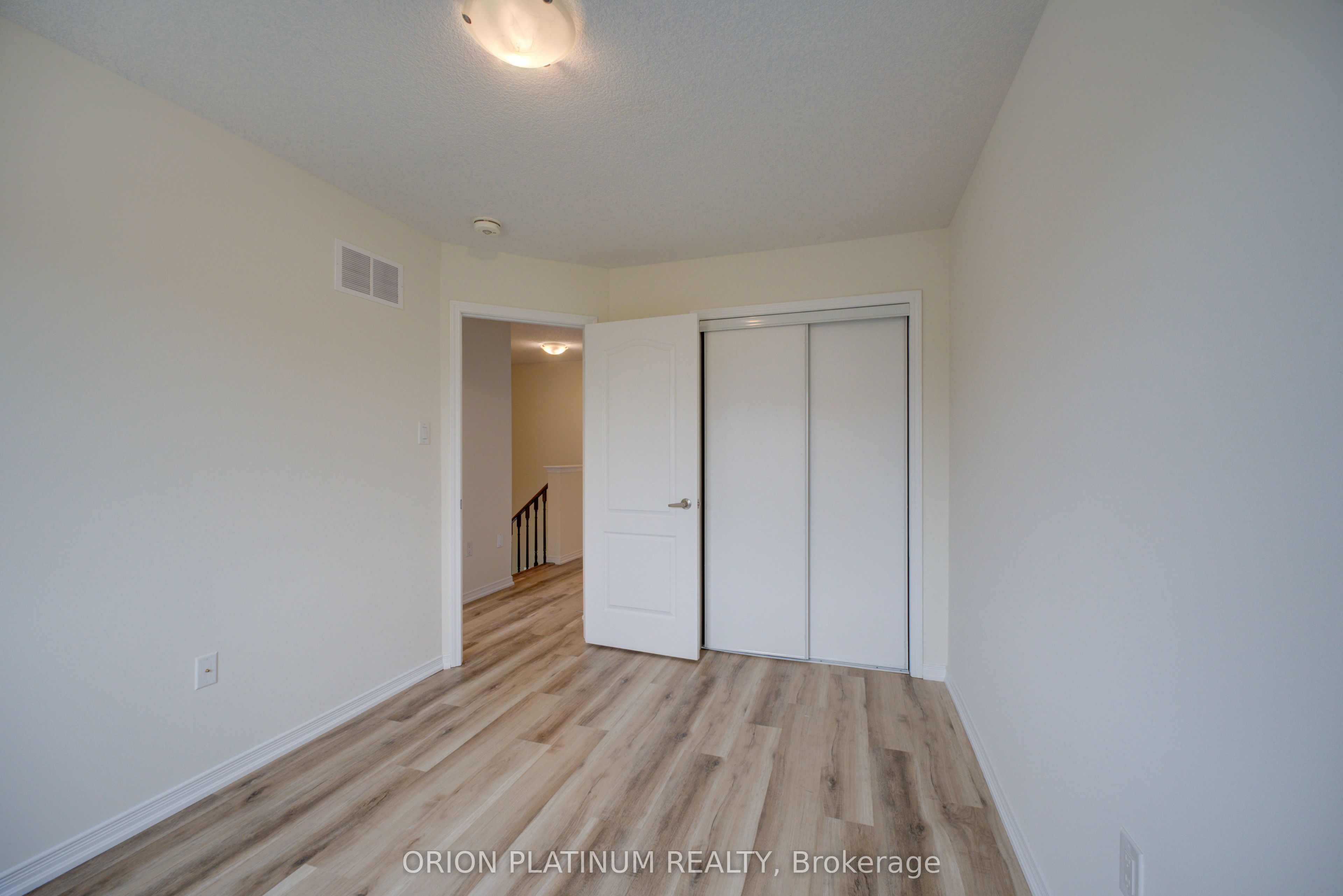 140 Munro Circle Property Photo 24