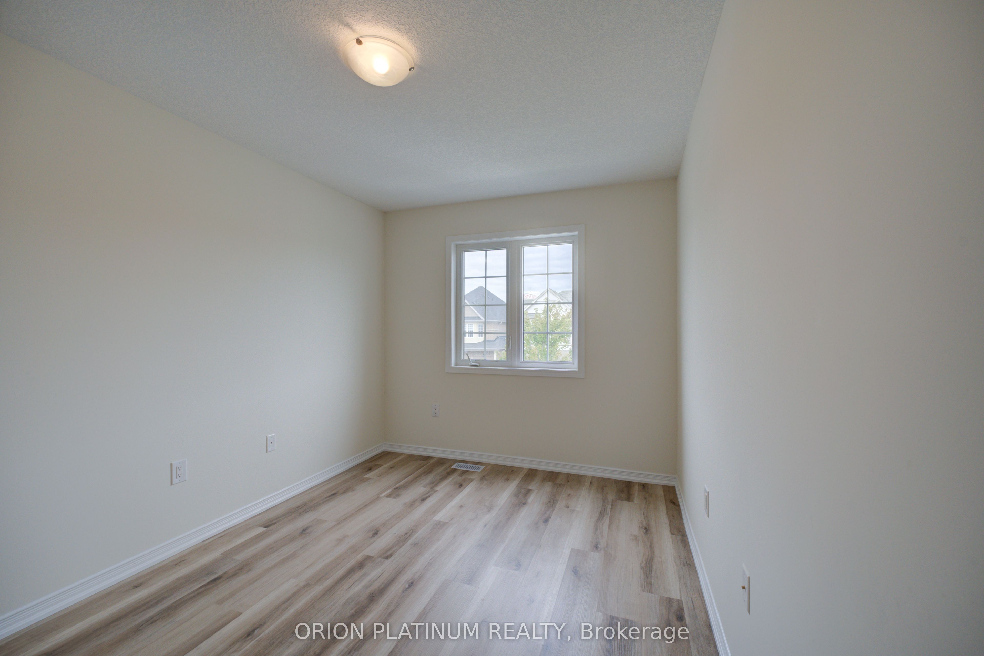 140 Munro Circle Property Photo 25