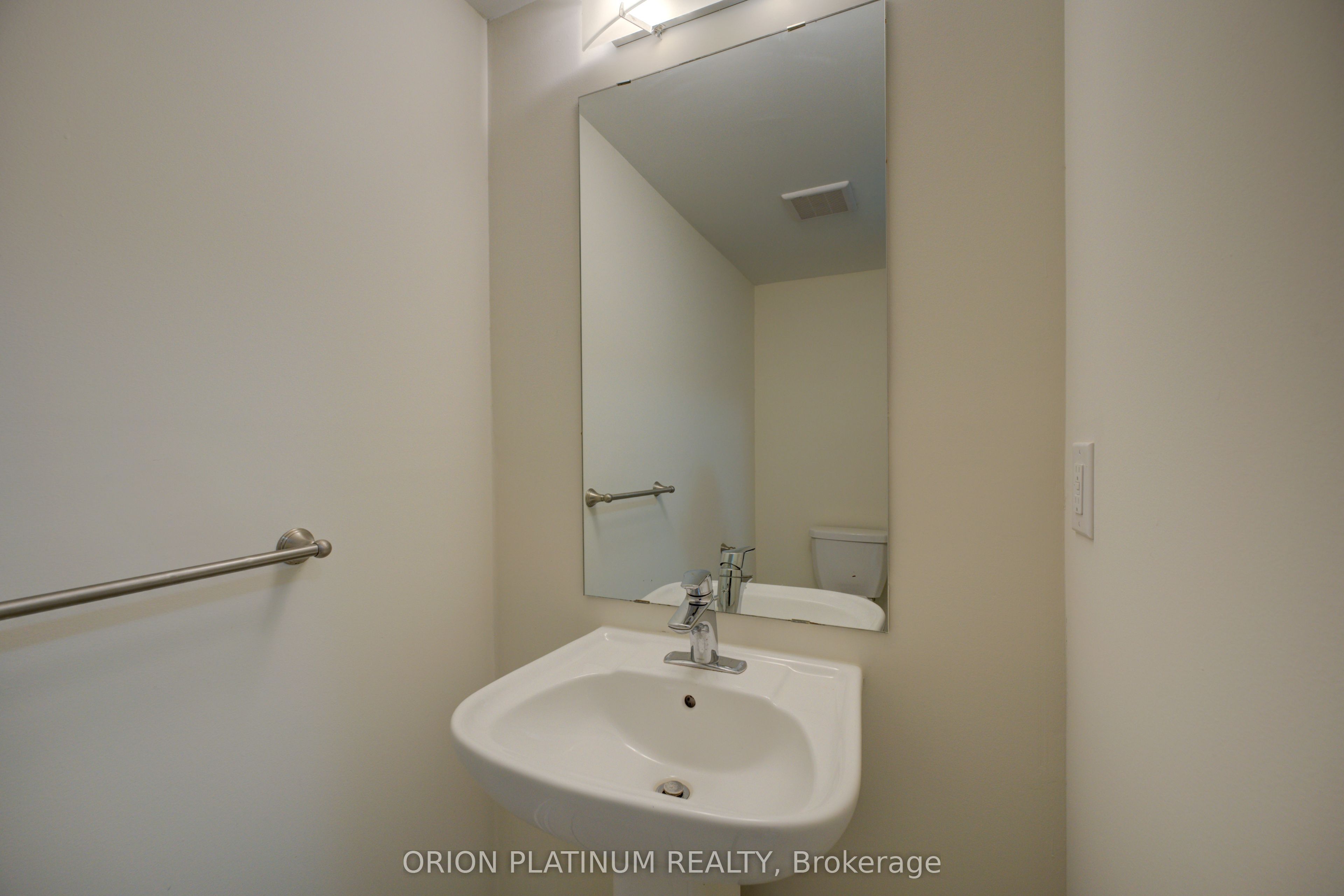 140 Munro Circle Property Photo 27