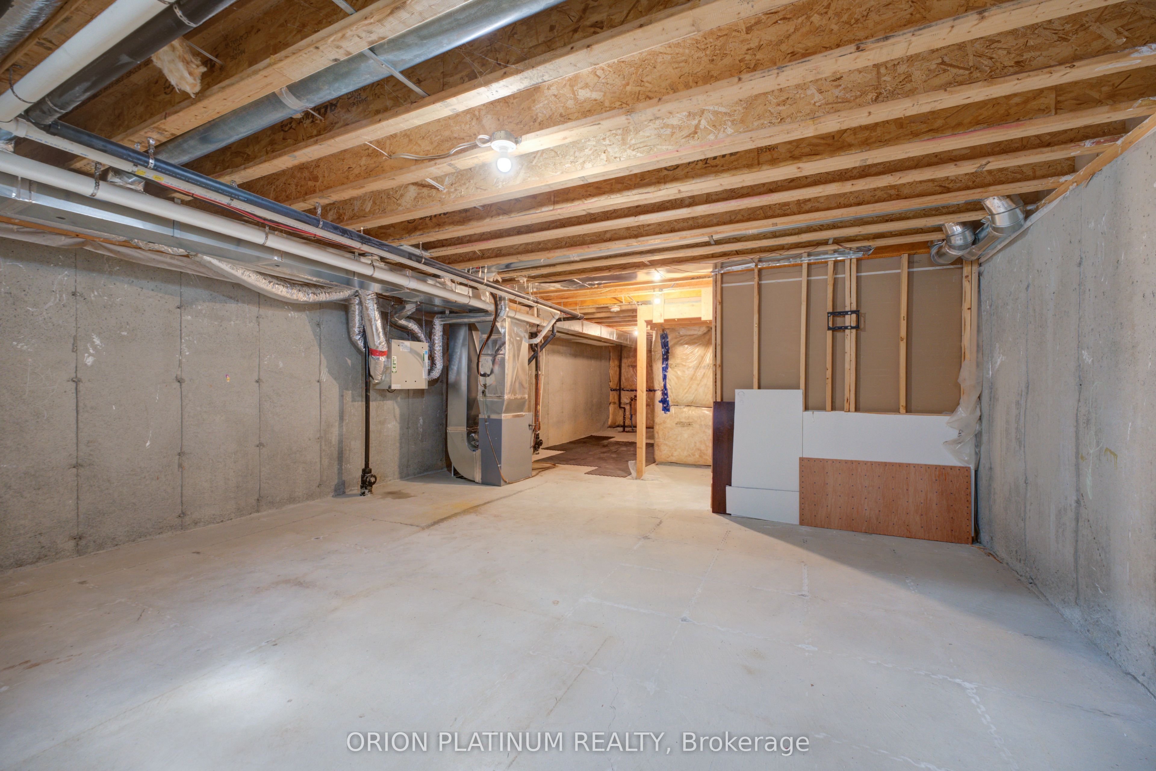 140 Munro Circle Property Photo 34