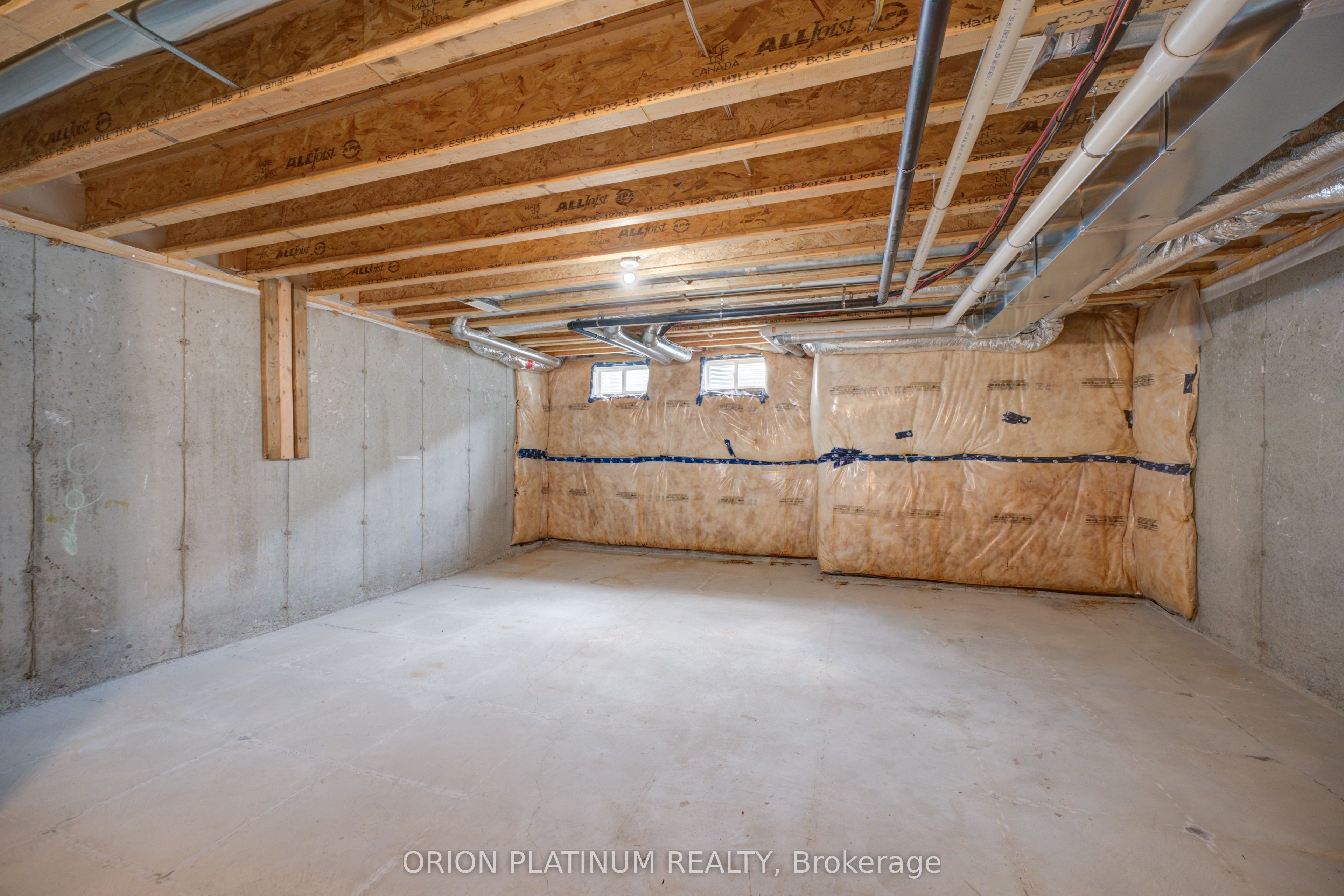 140 Munro Circle Property Photo 35