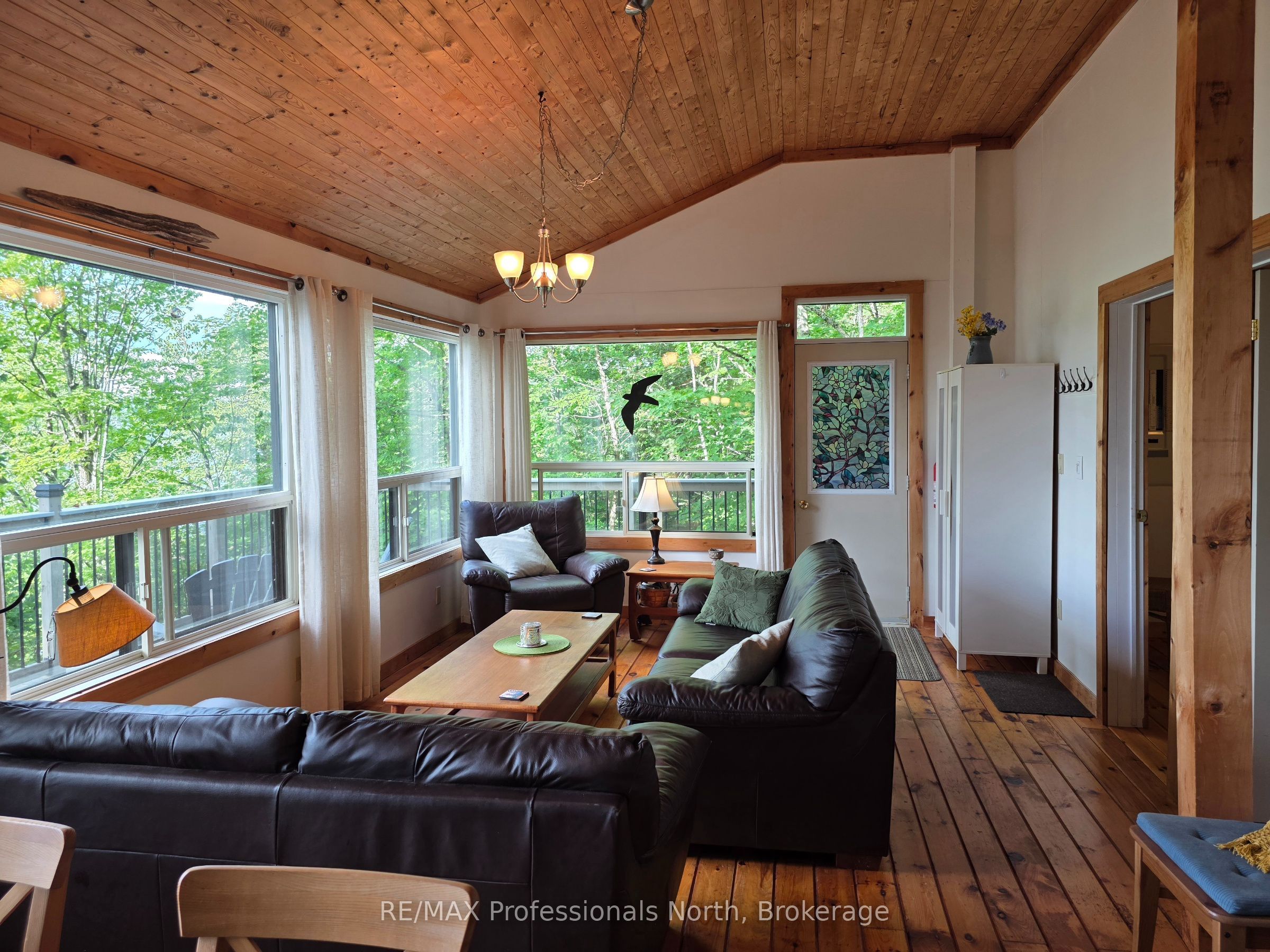 1258-2 Windermere Road Property Photo 8