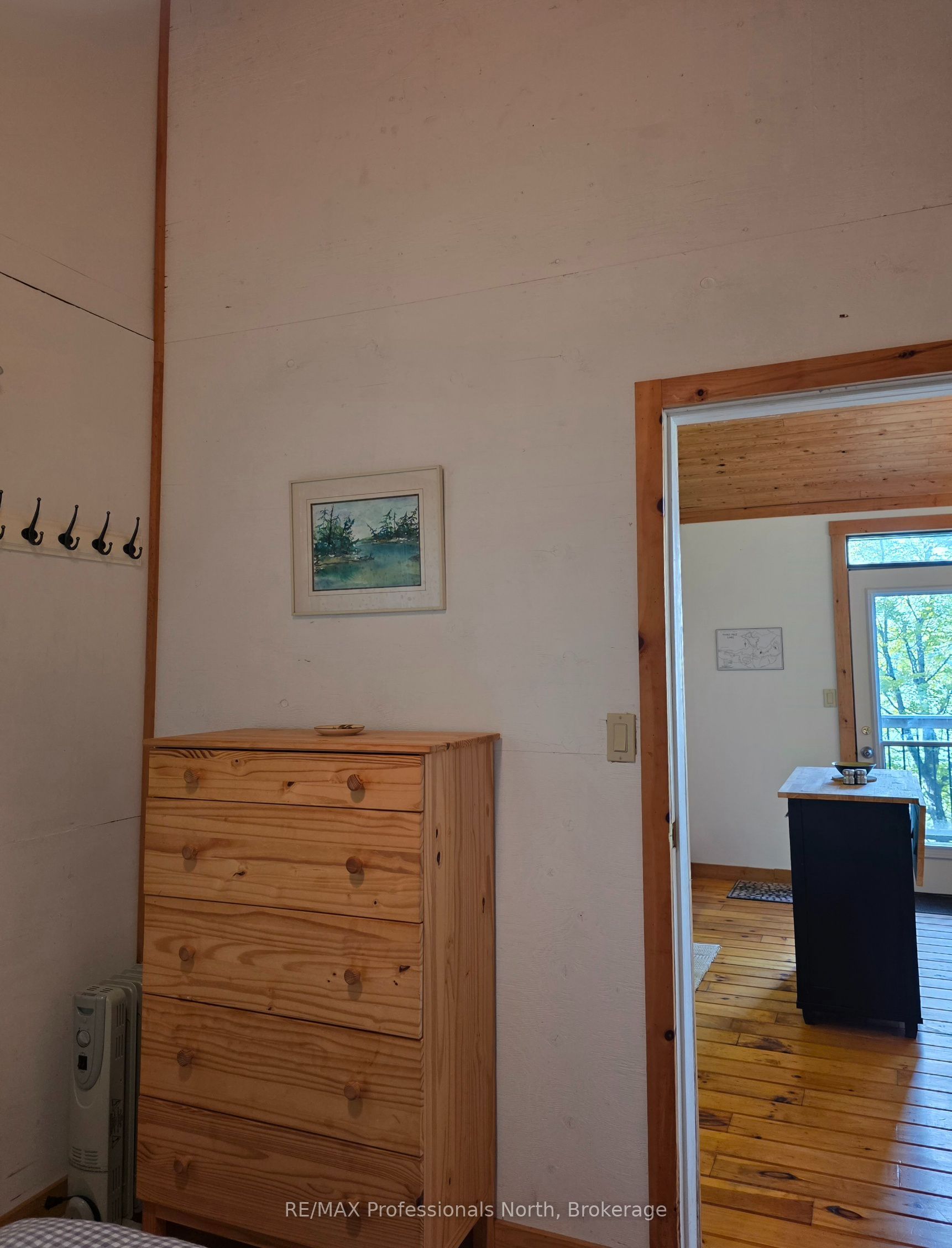 1258-2 Windermere Road Property Photo 18