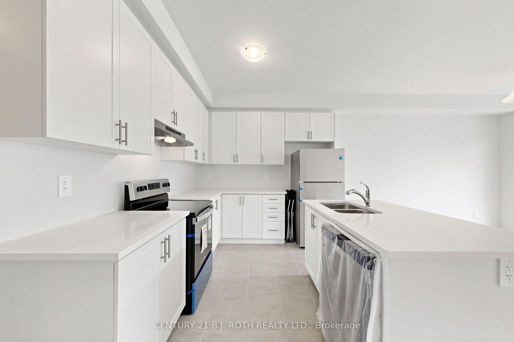 115 Corley Street E Property Photo 16