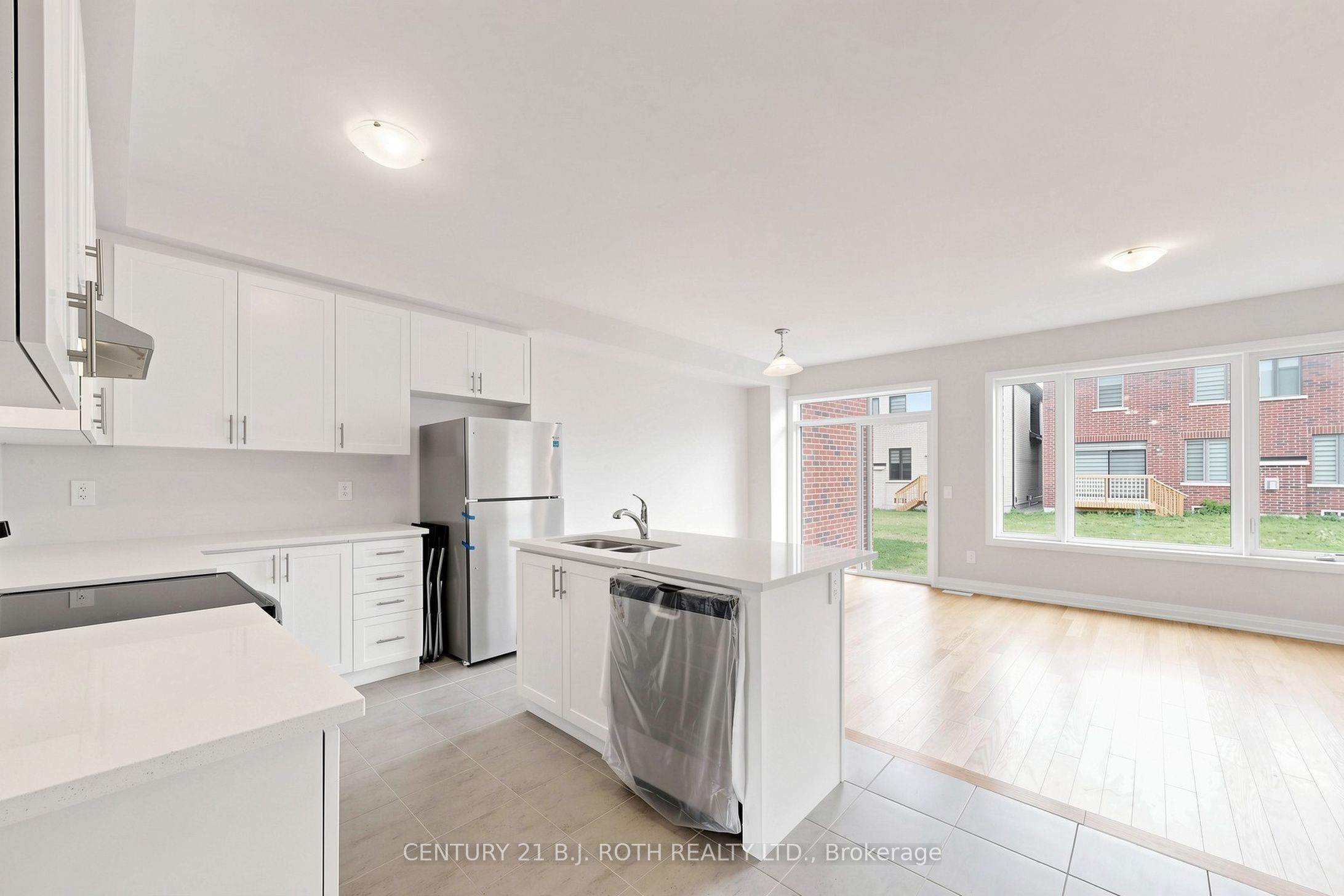 115 Corley Street E Property Photo 17
