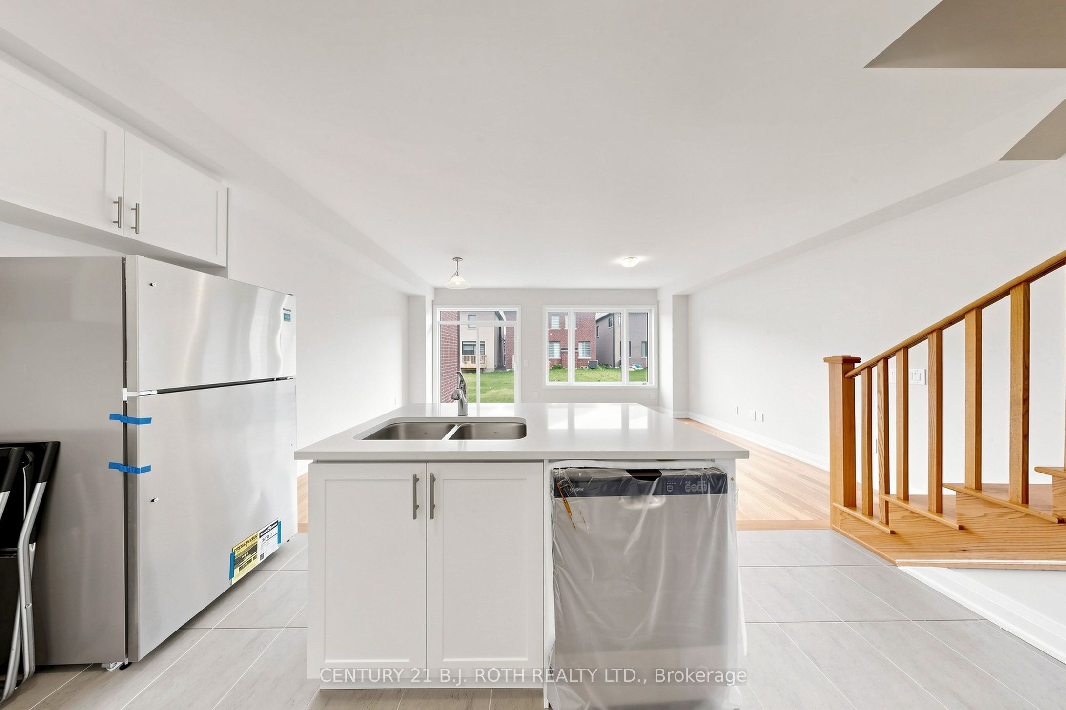 115 Corley Street E Property Photo 19