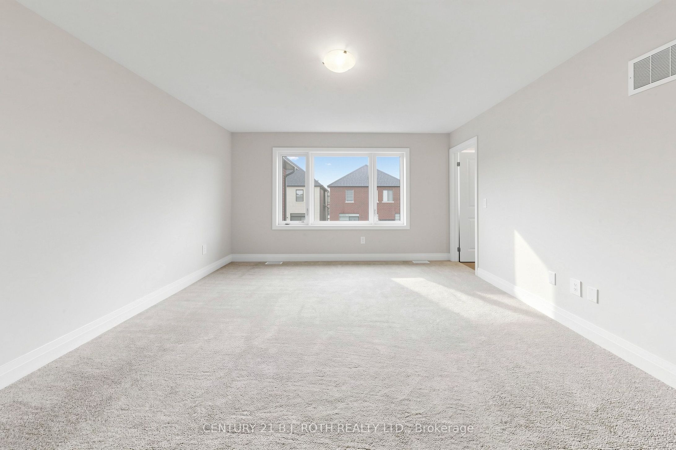 115 Corley Street E Property Photo 26