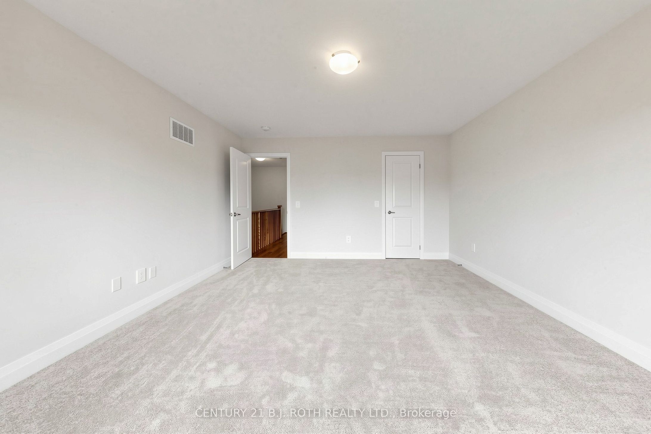 115 Corley Street E Property Photo 29