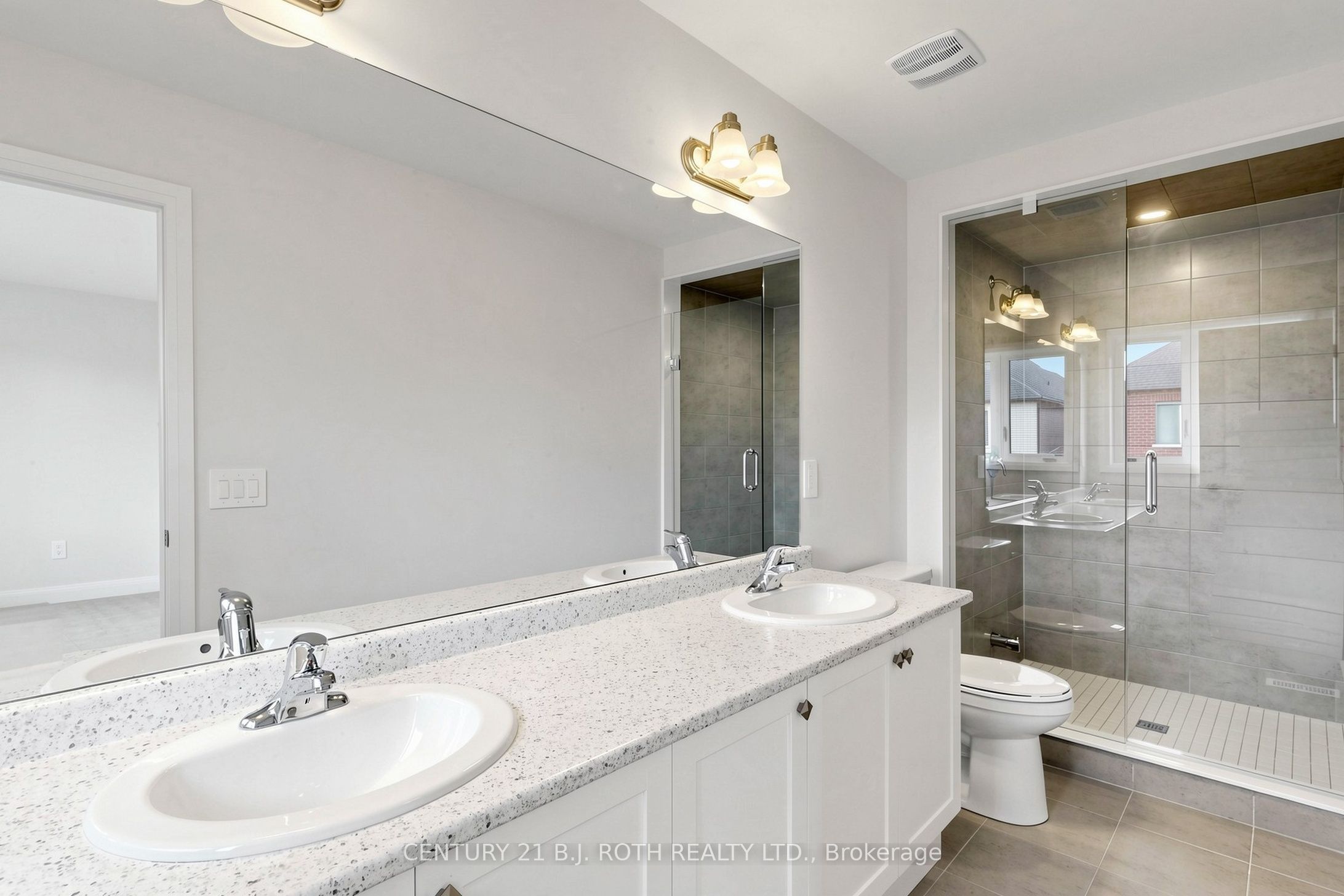 115 Corley Street E Property Photo 31