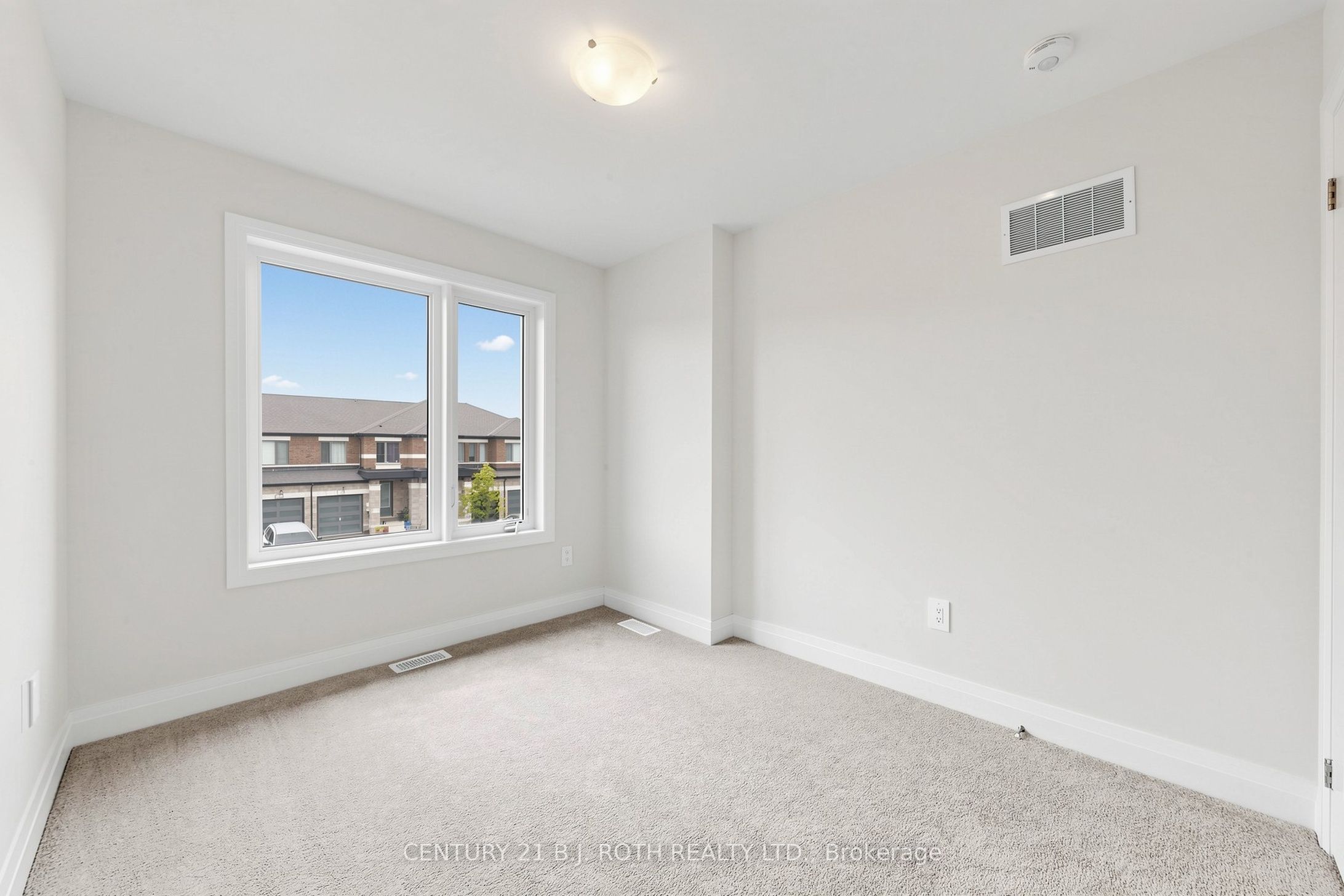 115 Corley Street E Property Photo 36