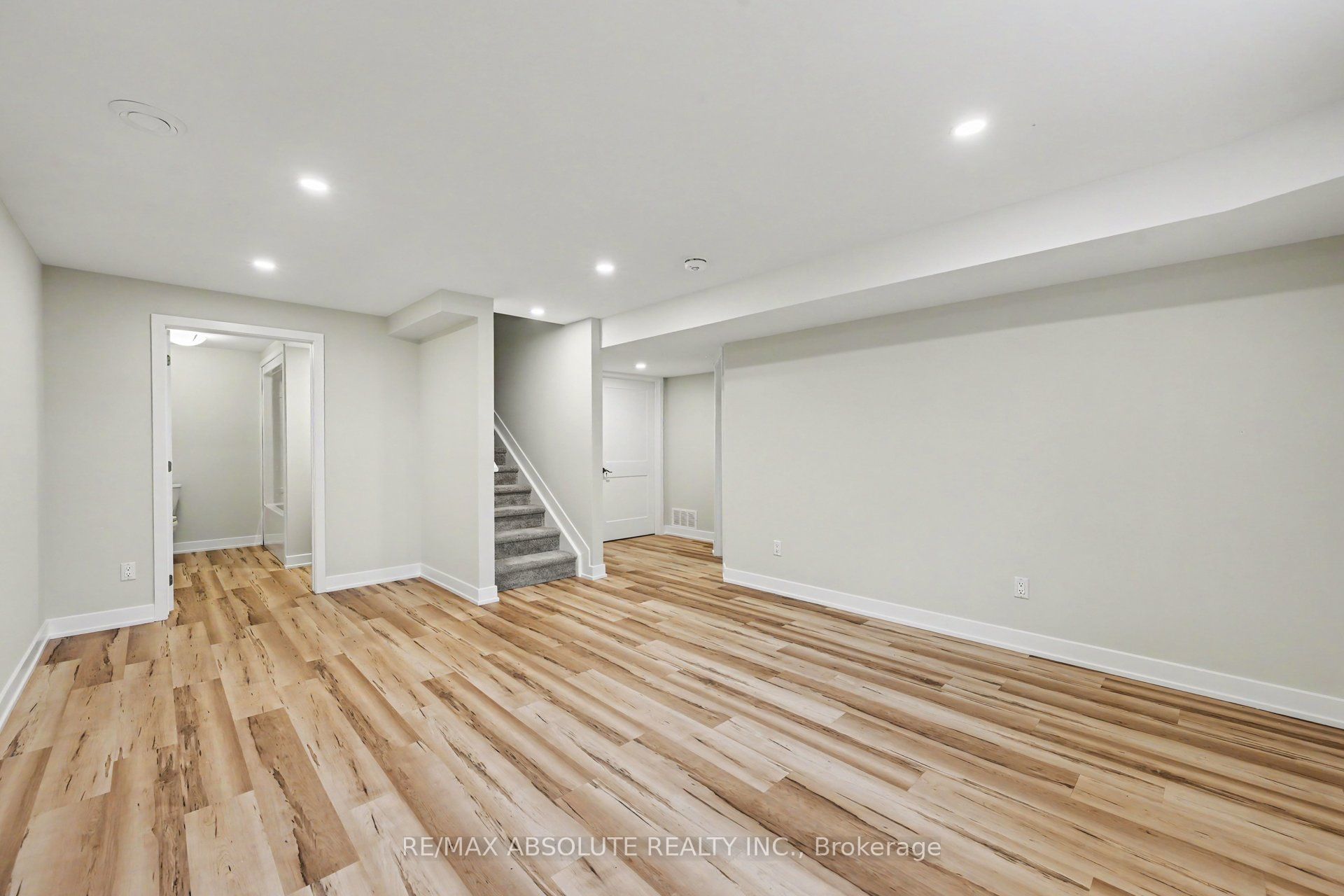 186 Seabert Drive Property Photo 22