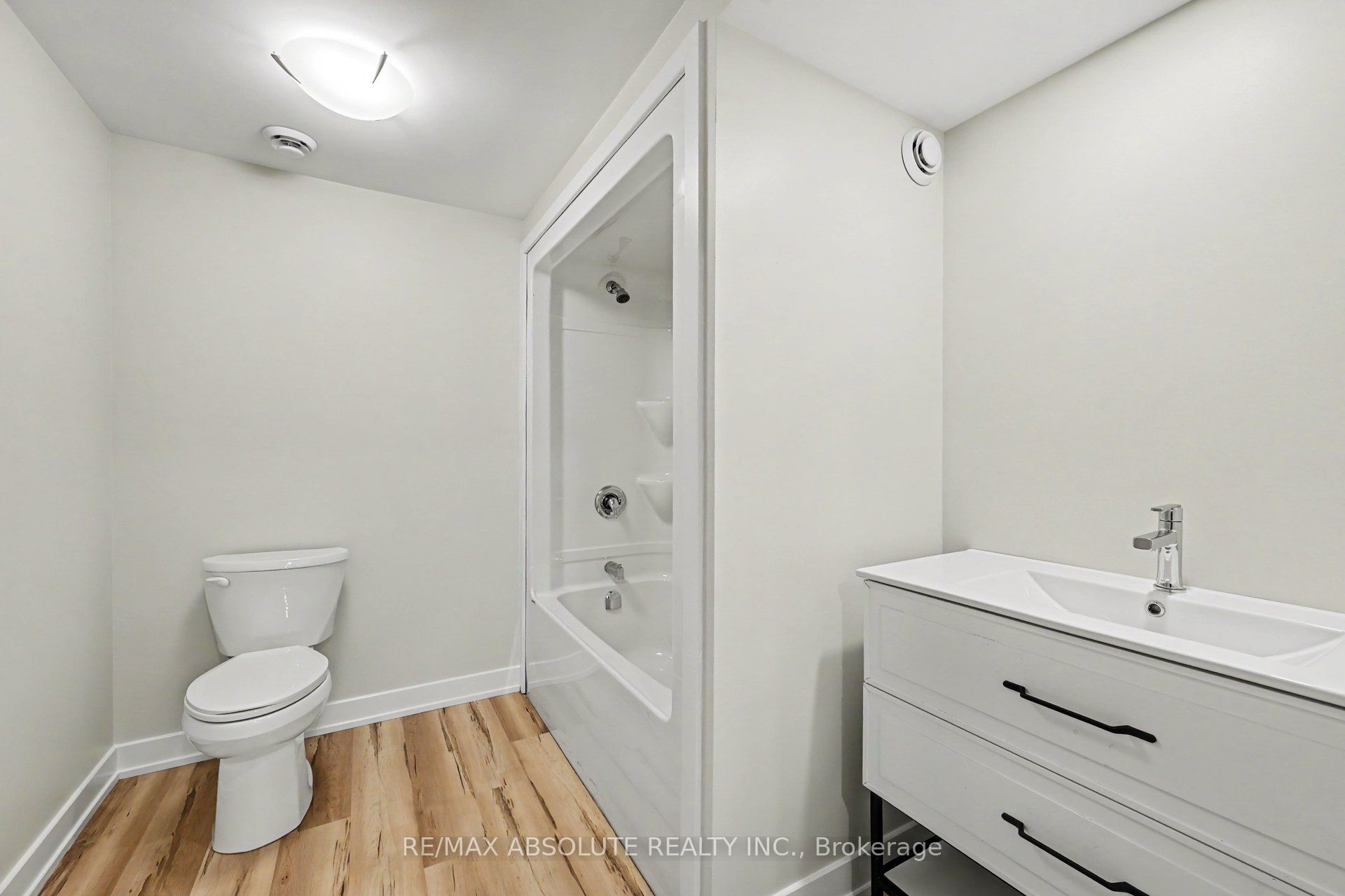 186 Seabert Drive Property Photo 25