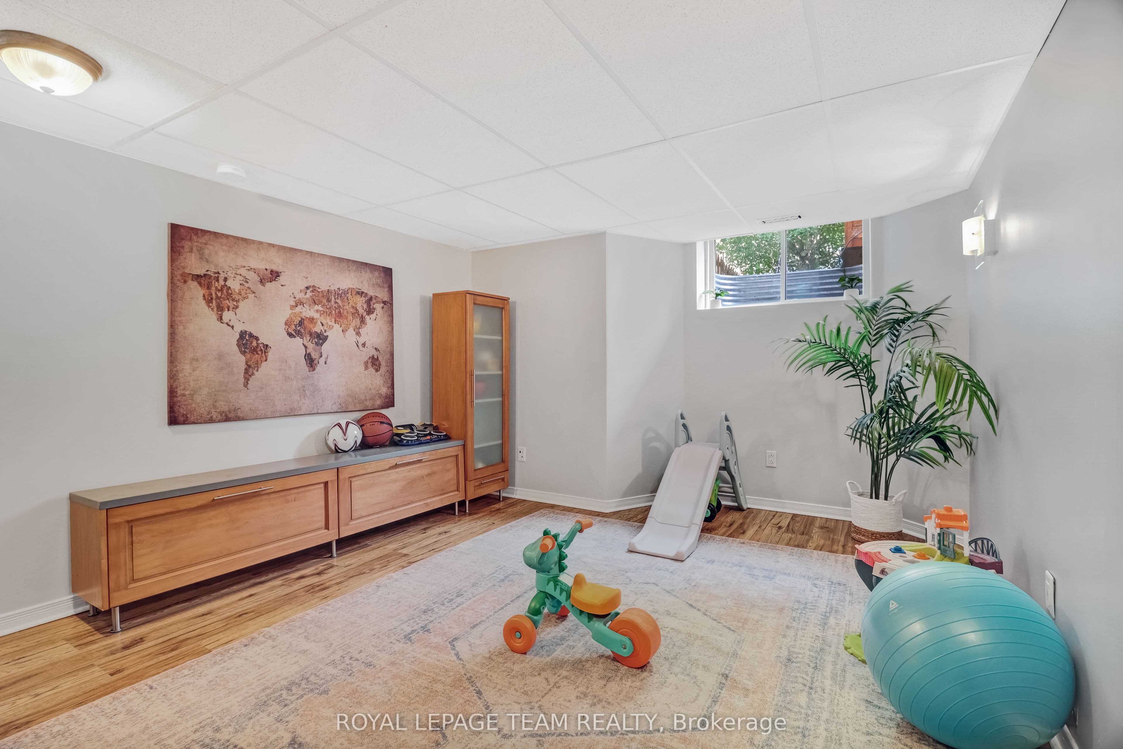 74 Milner Downs Crescent Property Photo 19