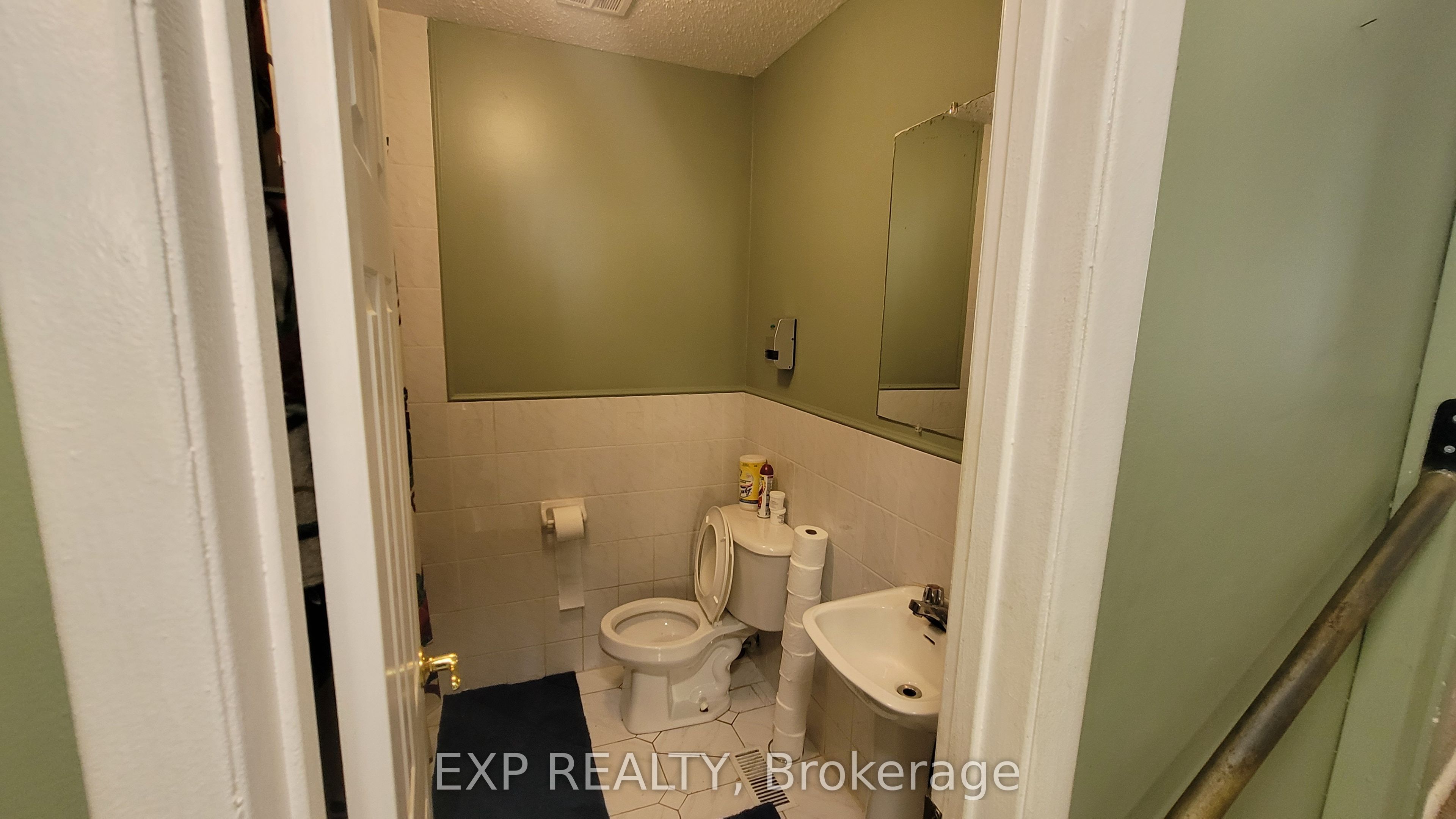 1747 Heron Road Property Photo 21